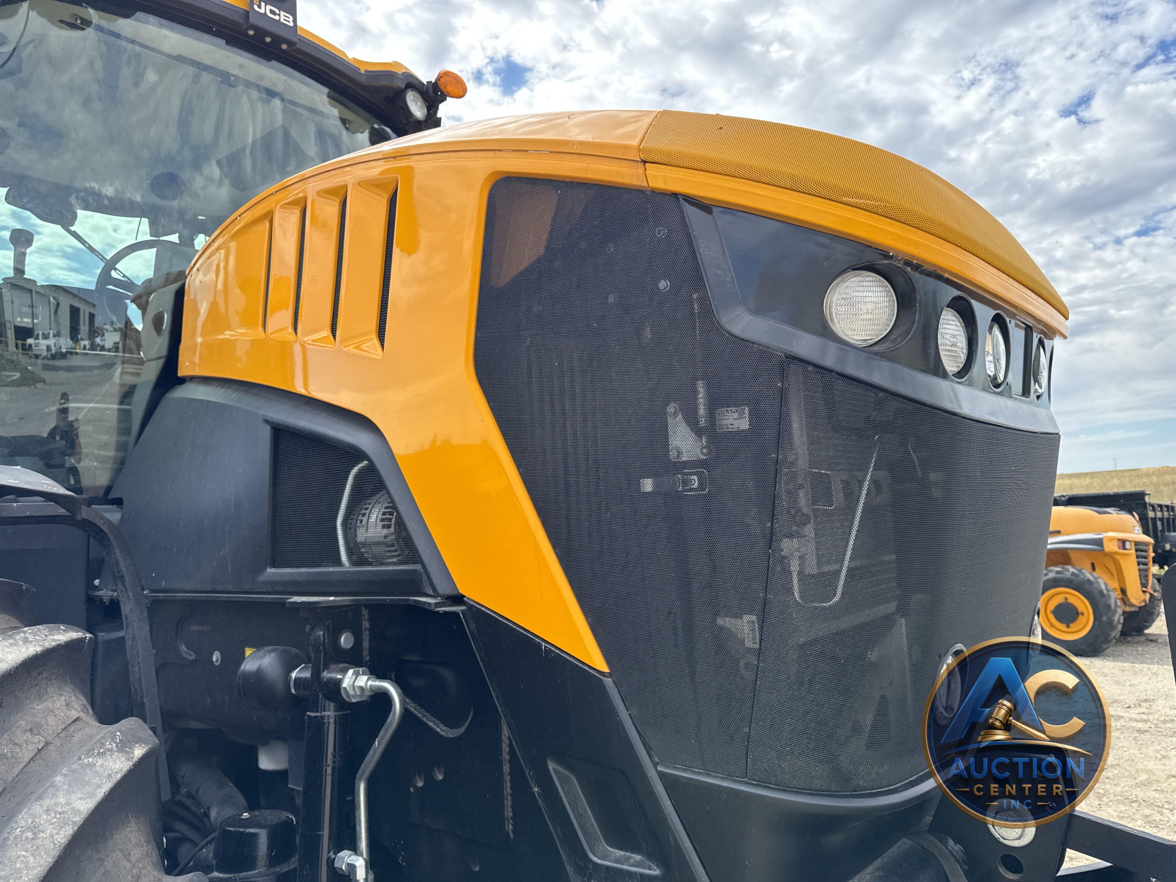 2021 Jcb 8330