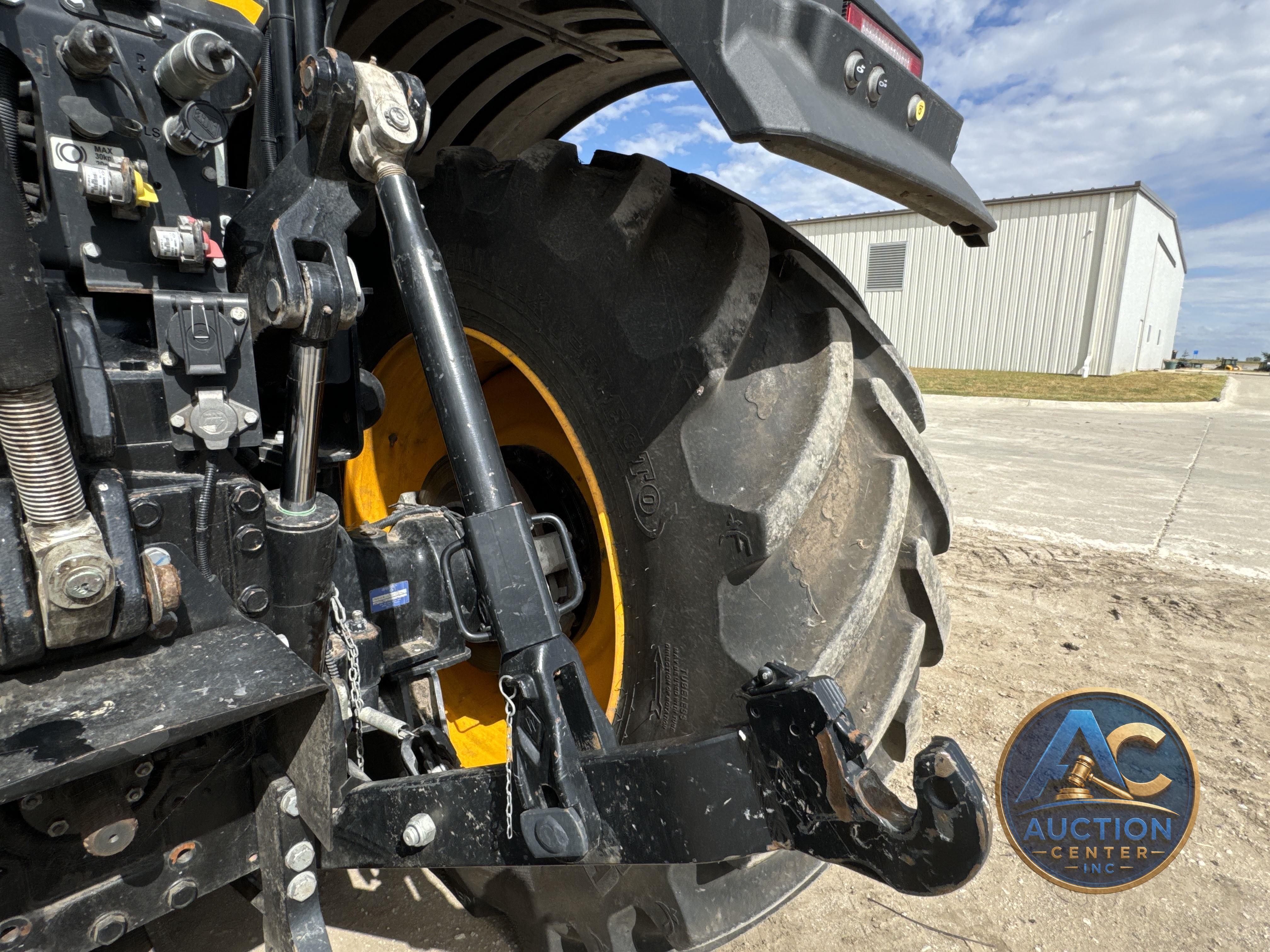 2021 Jcb 8330