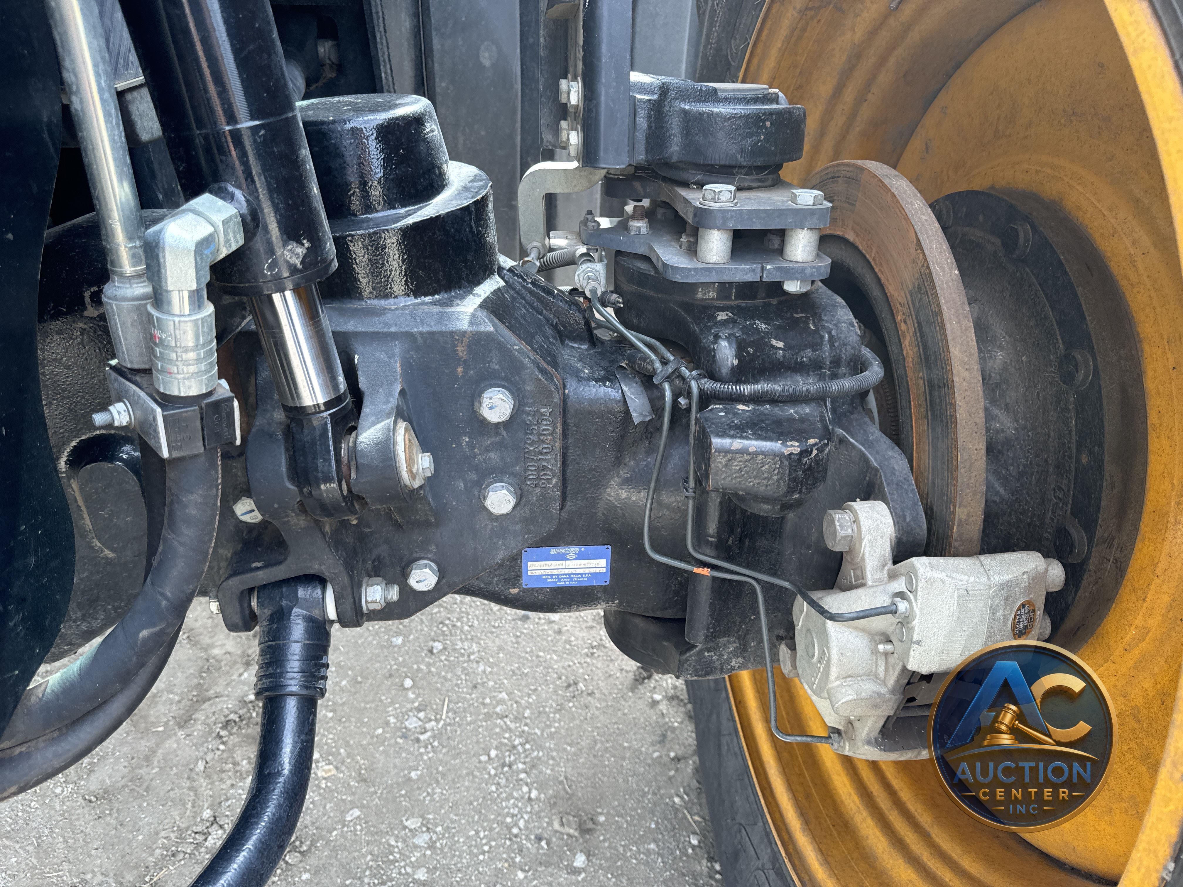 2021 Jcb 8330