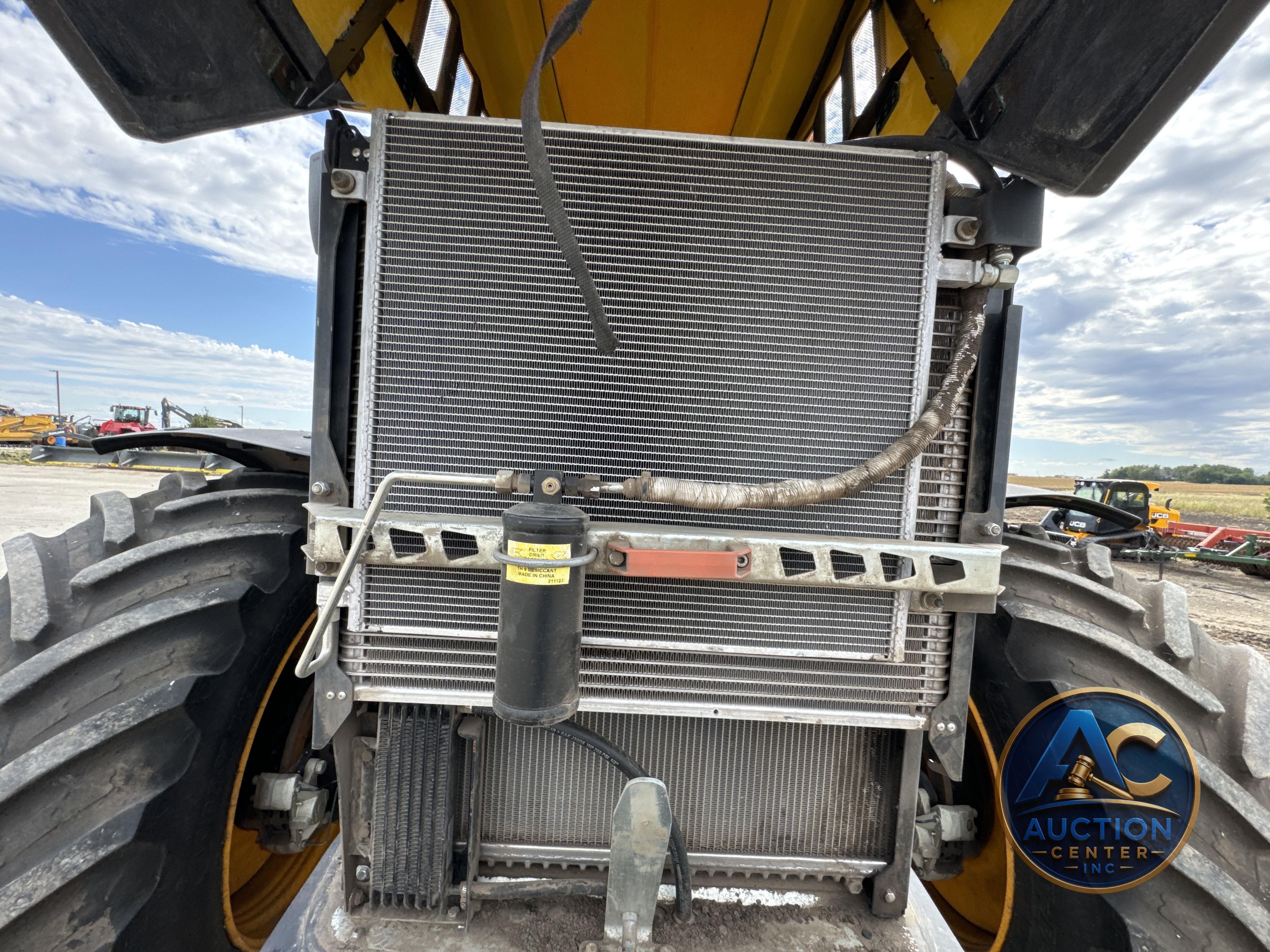 2021 Jcb 8330