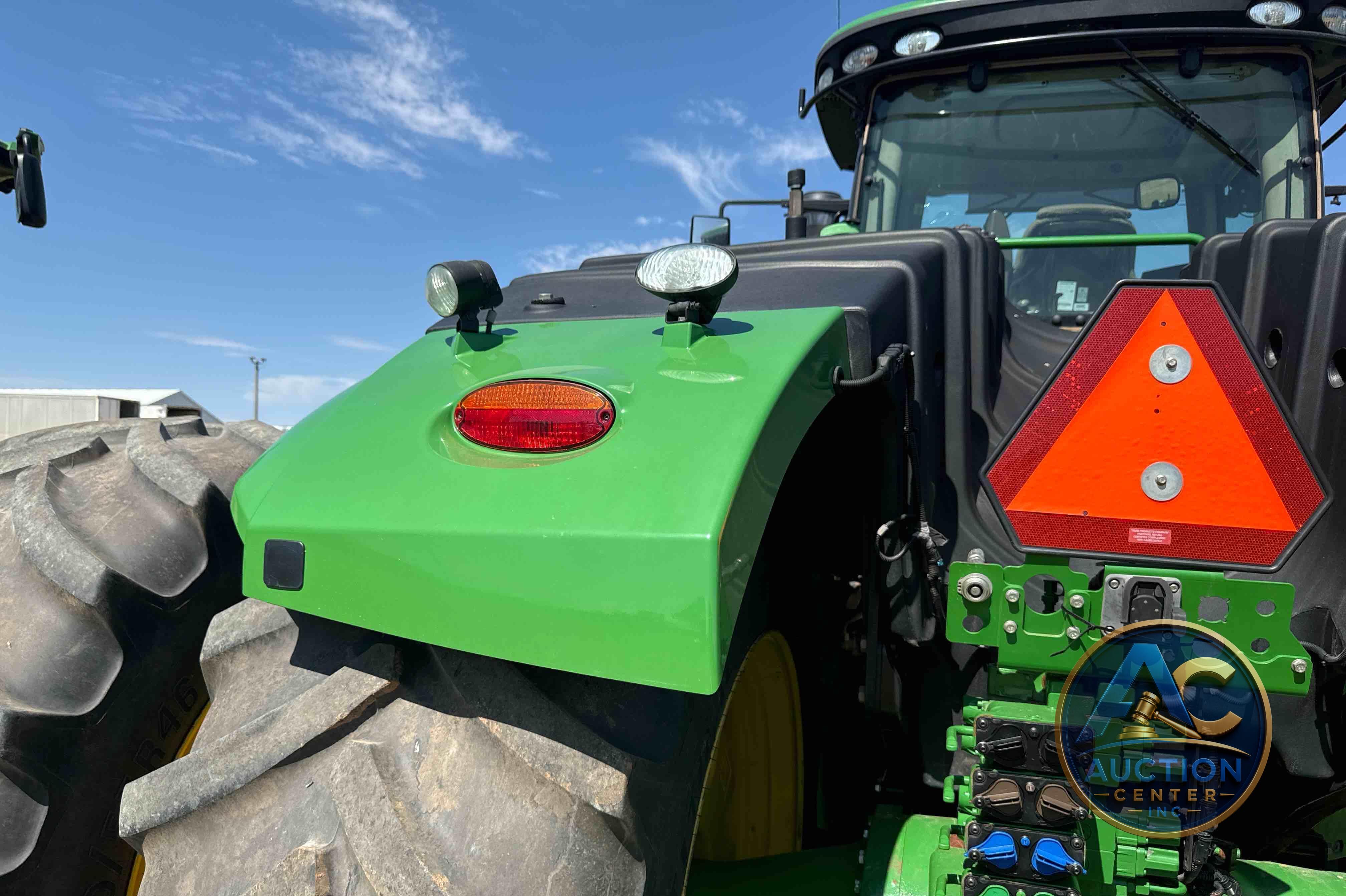 2019 John Deere 9520R