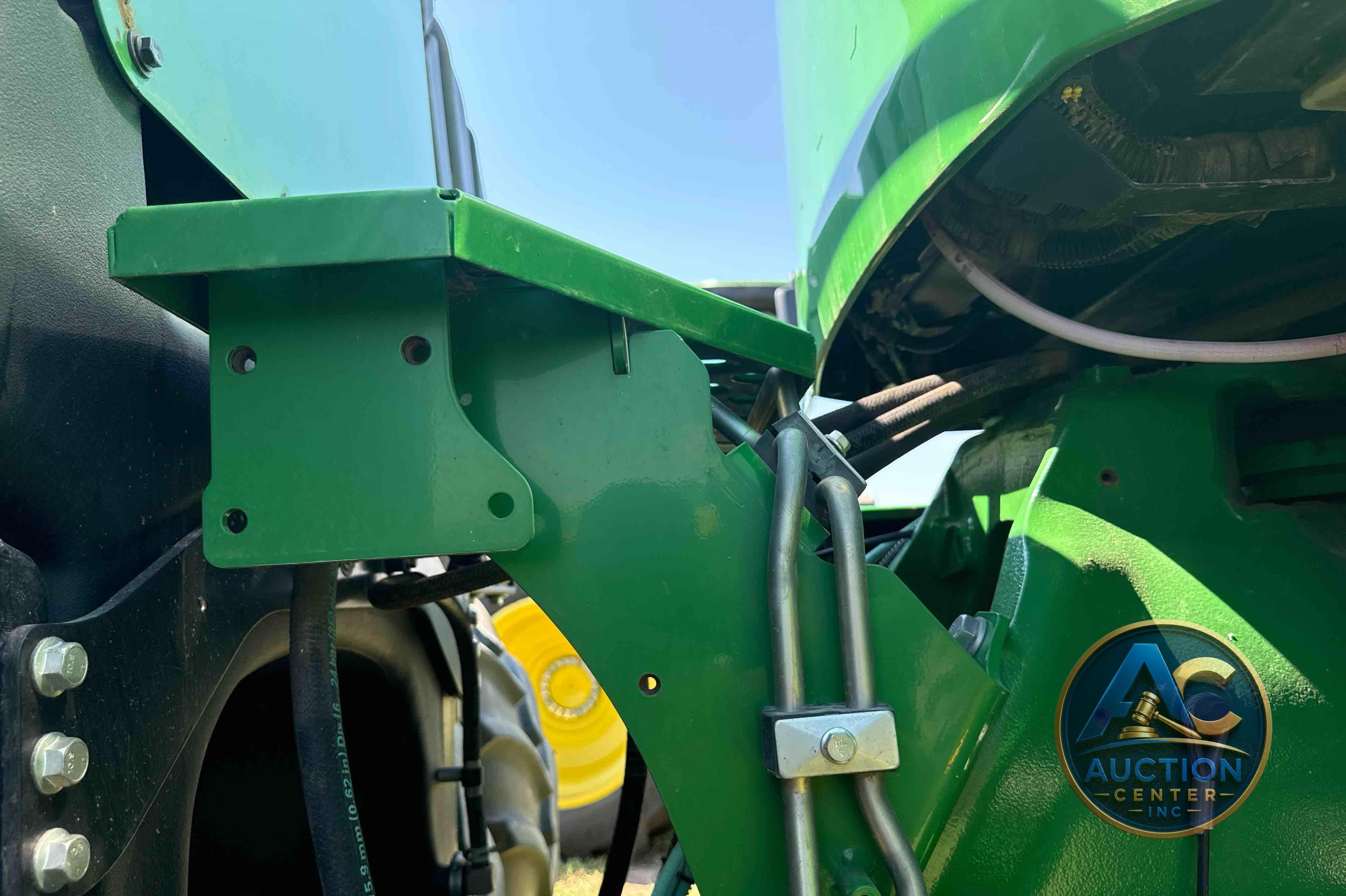 2019 John Deere 9520R