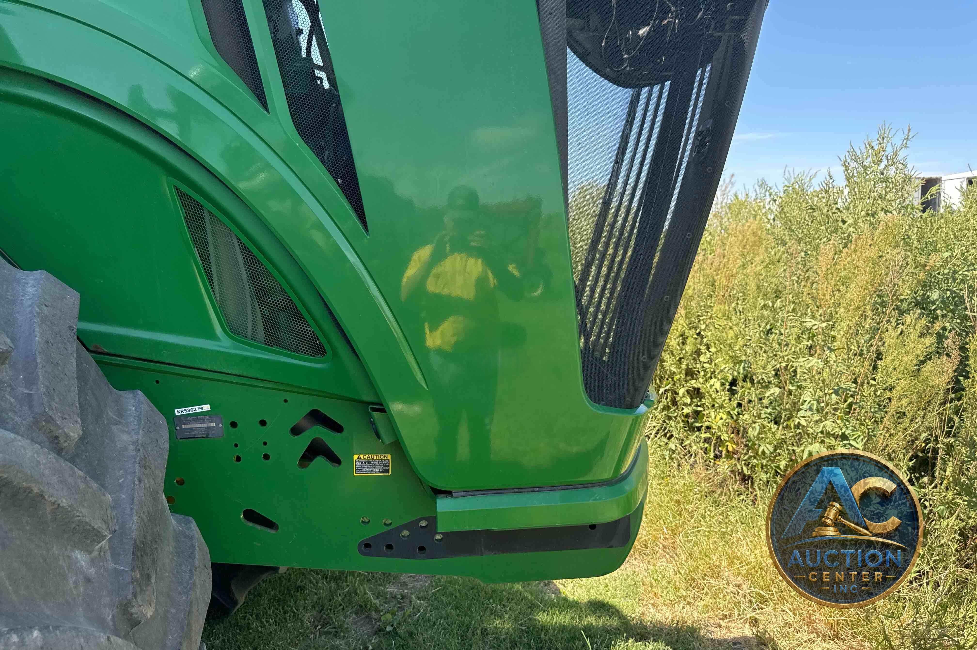 2019 John Deere 9520R