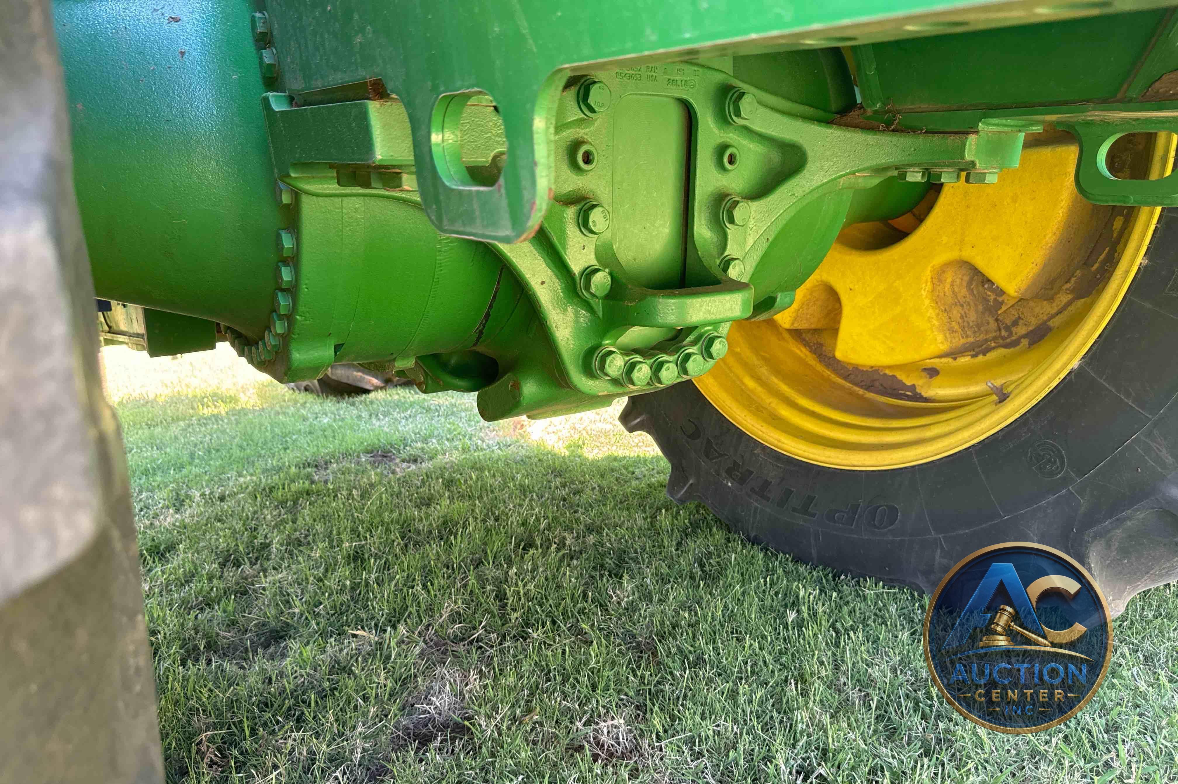 2019 John Deere 9520R
