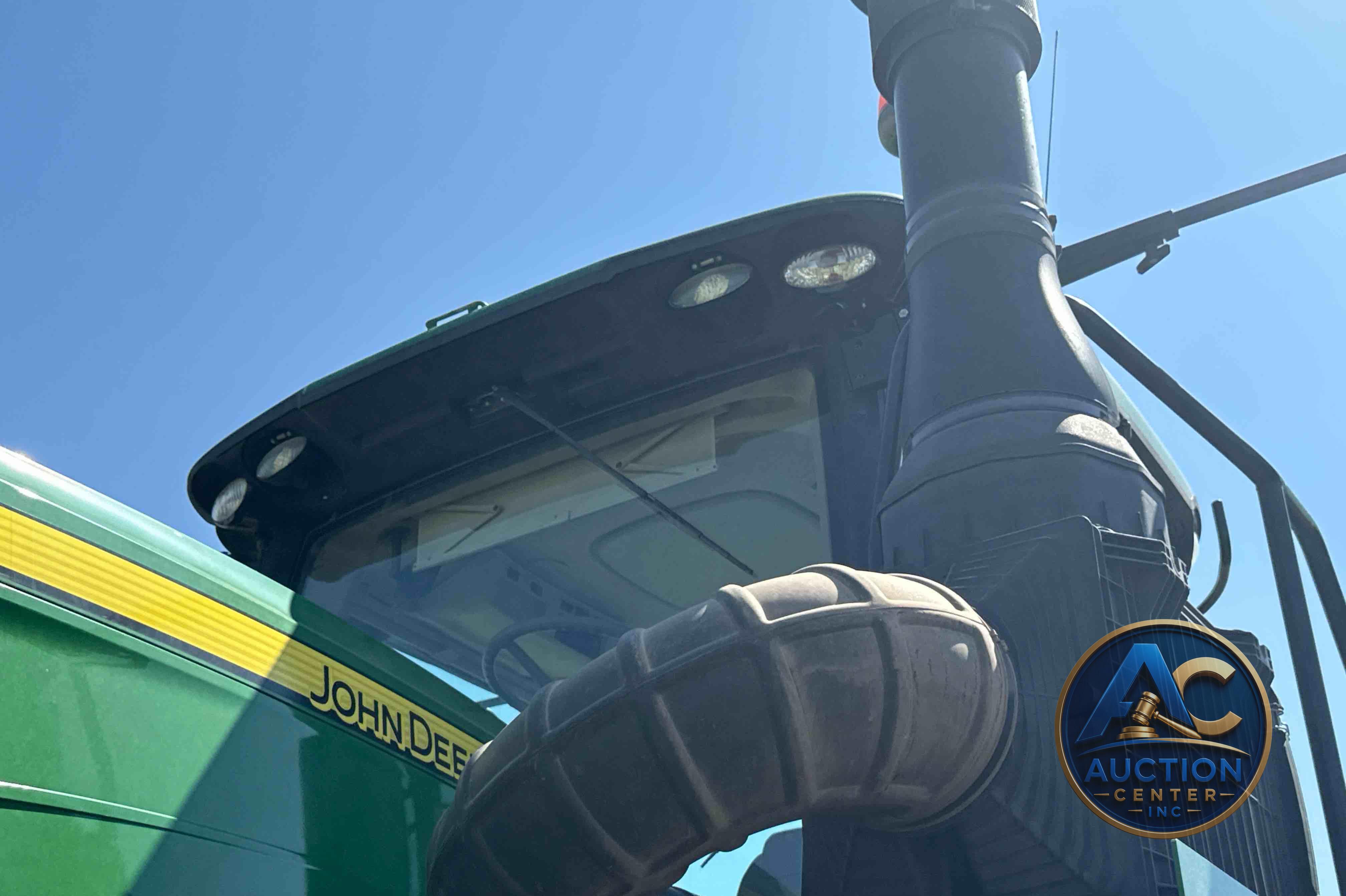 2019 John Deere 9520R