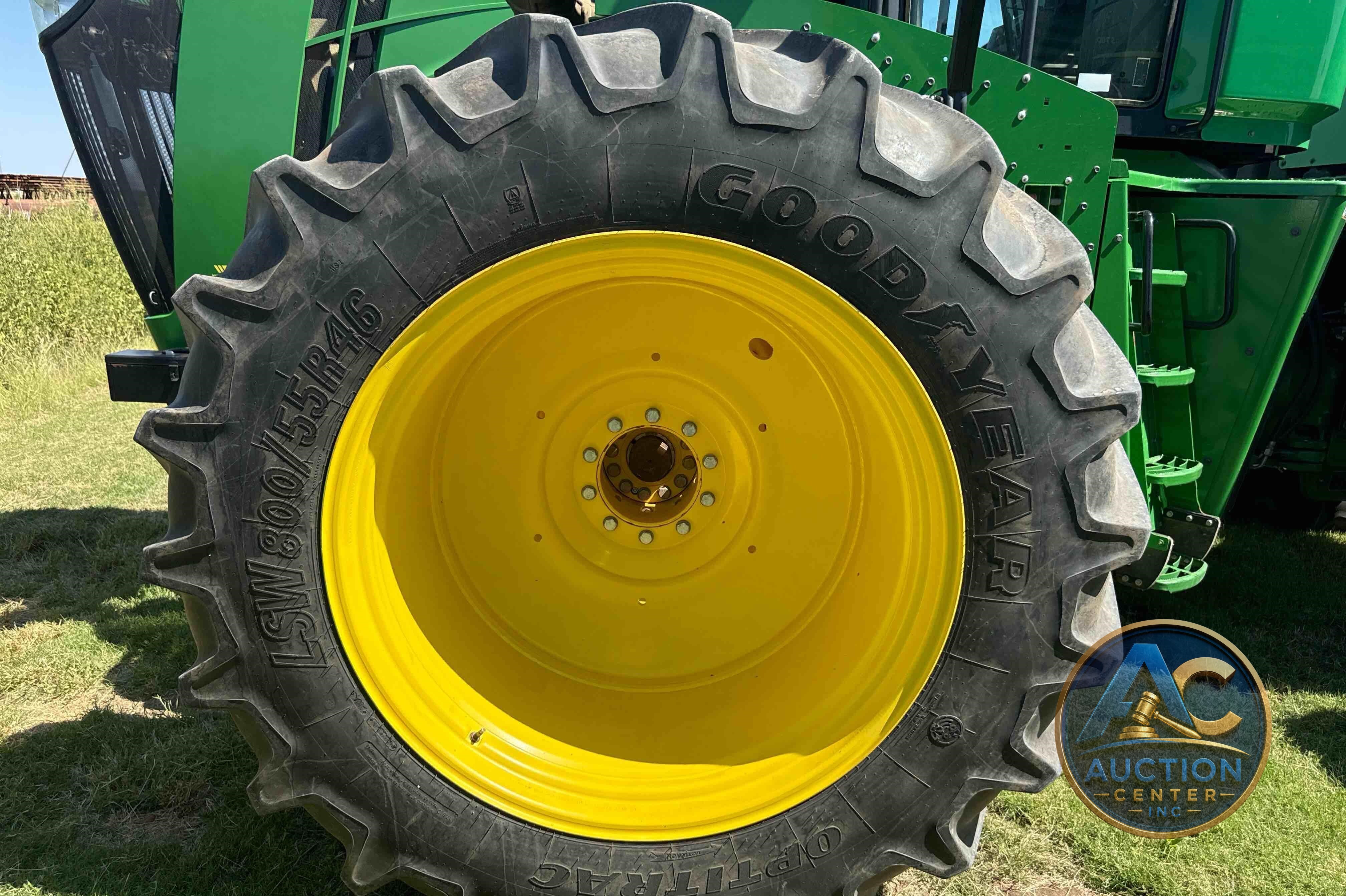 2019 John Deere 9520R