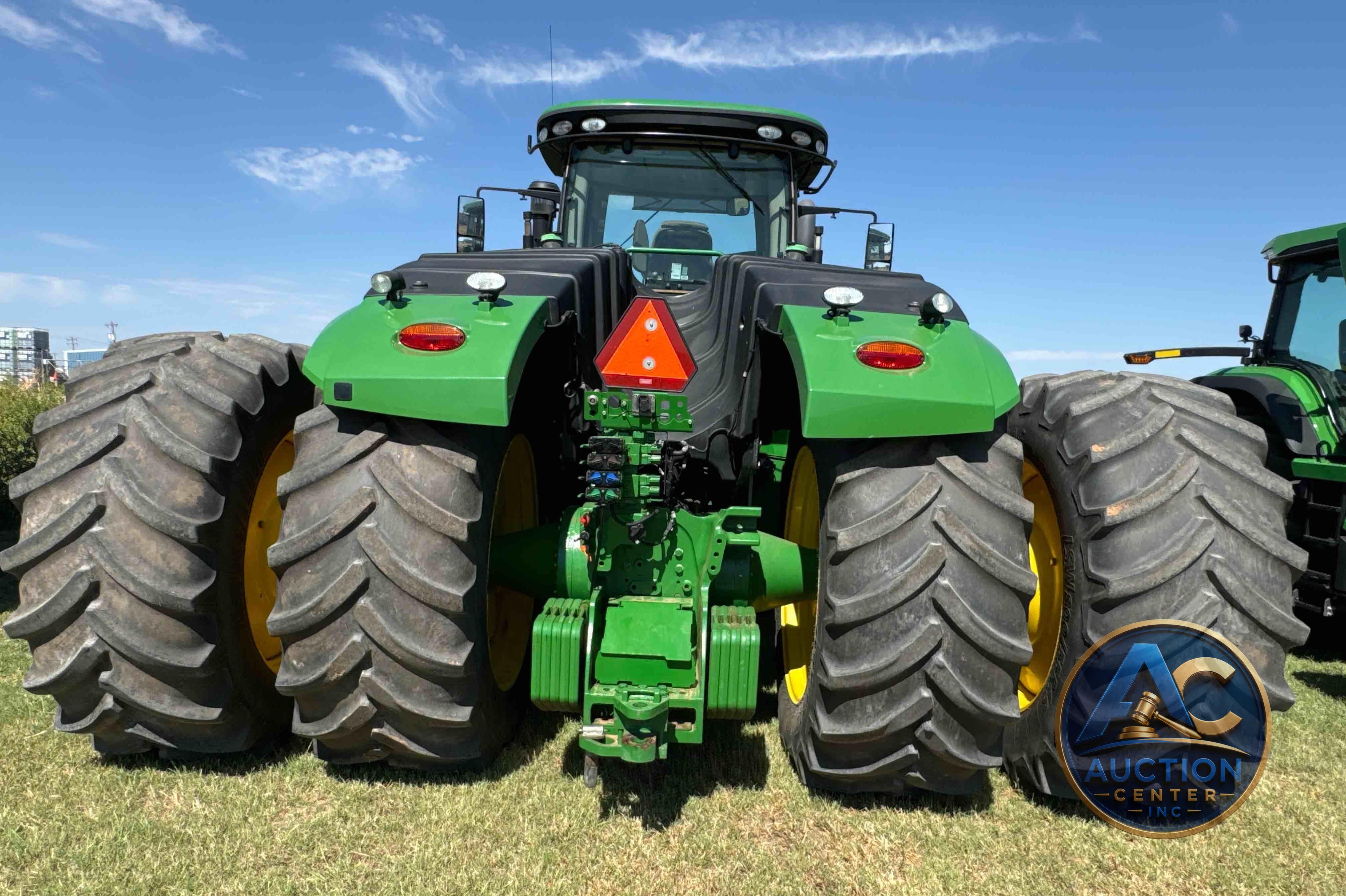 2019 John Deere 9520R