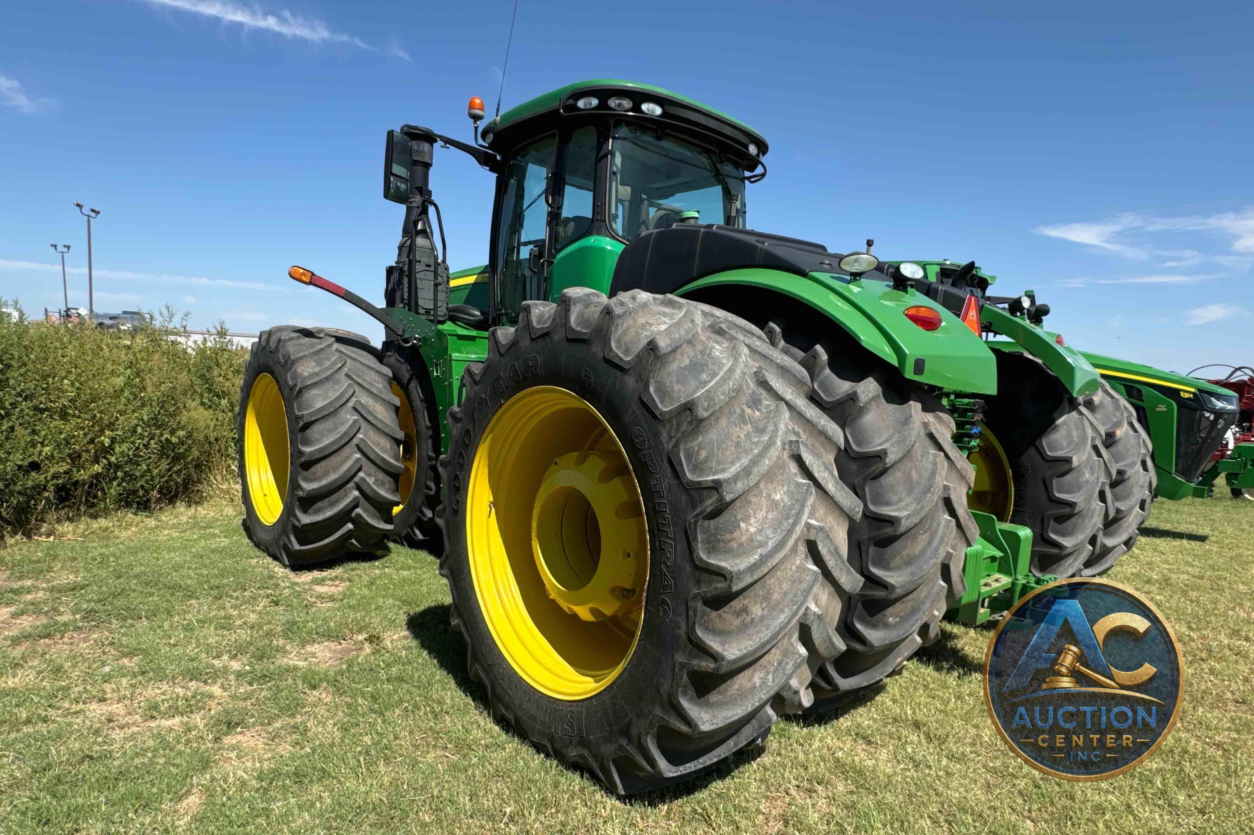 2019 John Deere 9520R