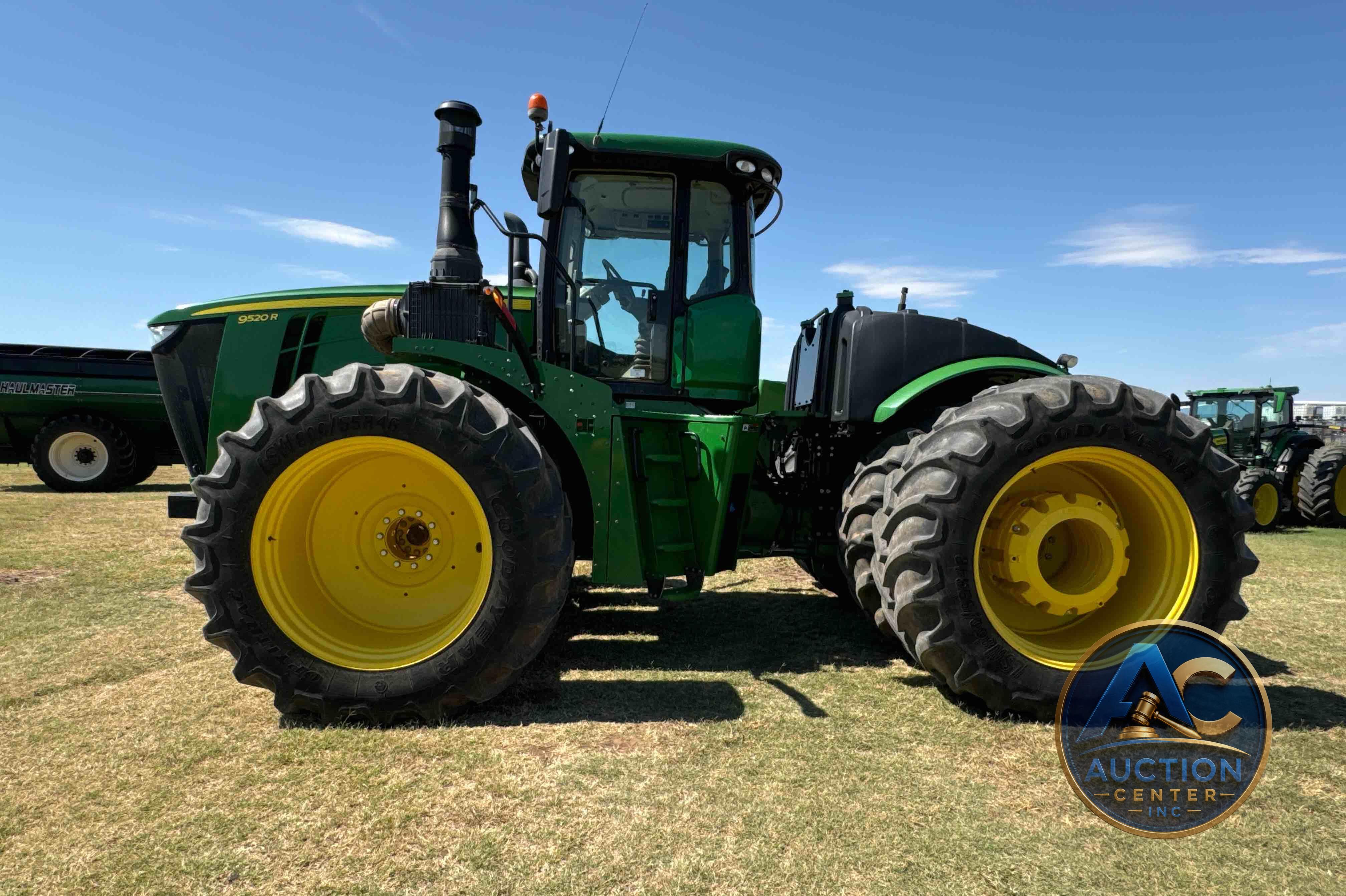 2019 John Deere 9520R
