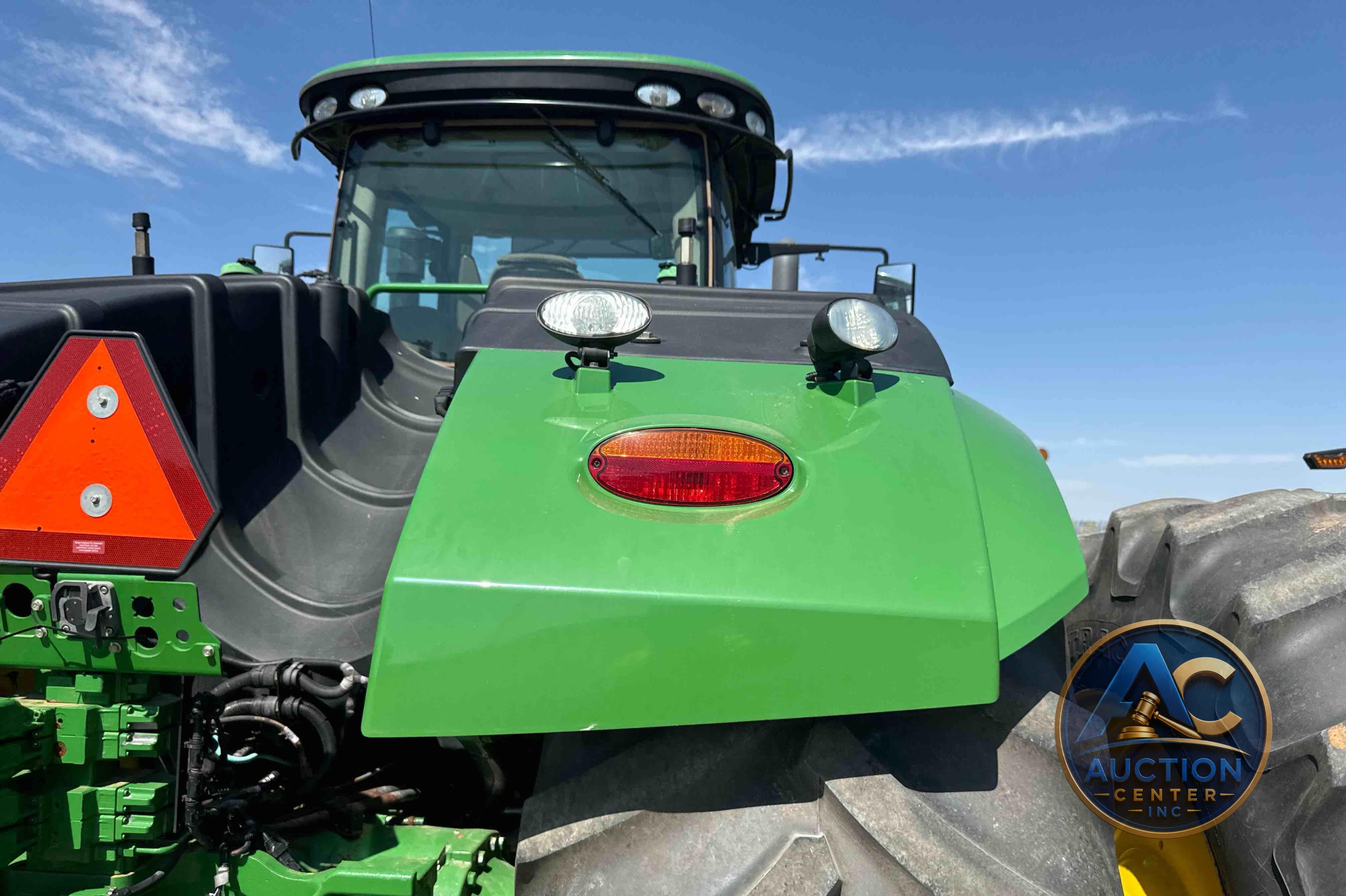 2019 John Deere 9520R