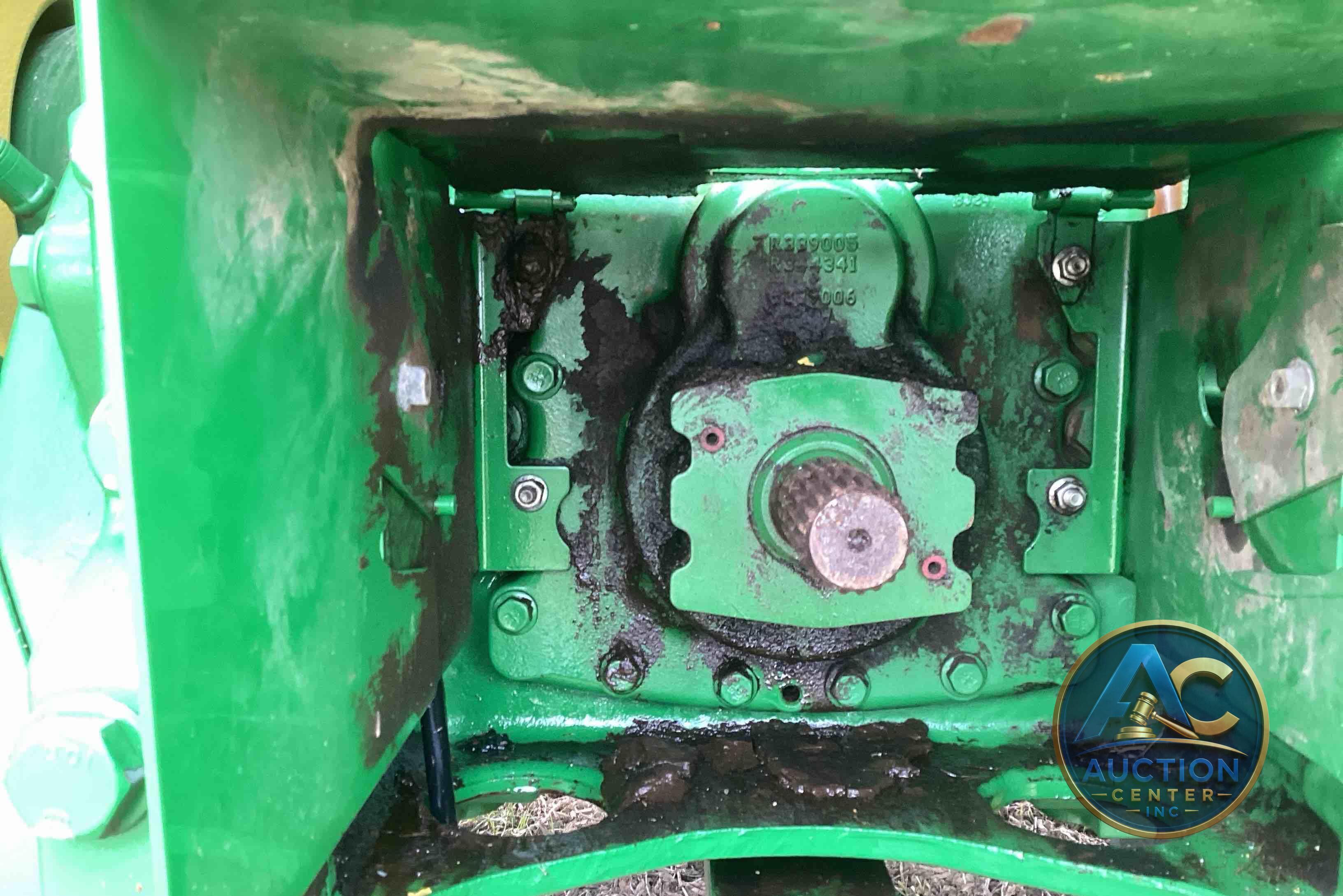 2019 John Deere 8320R