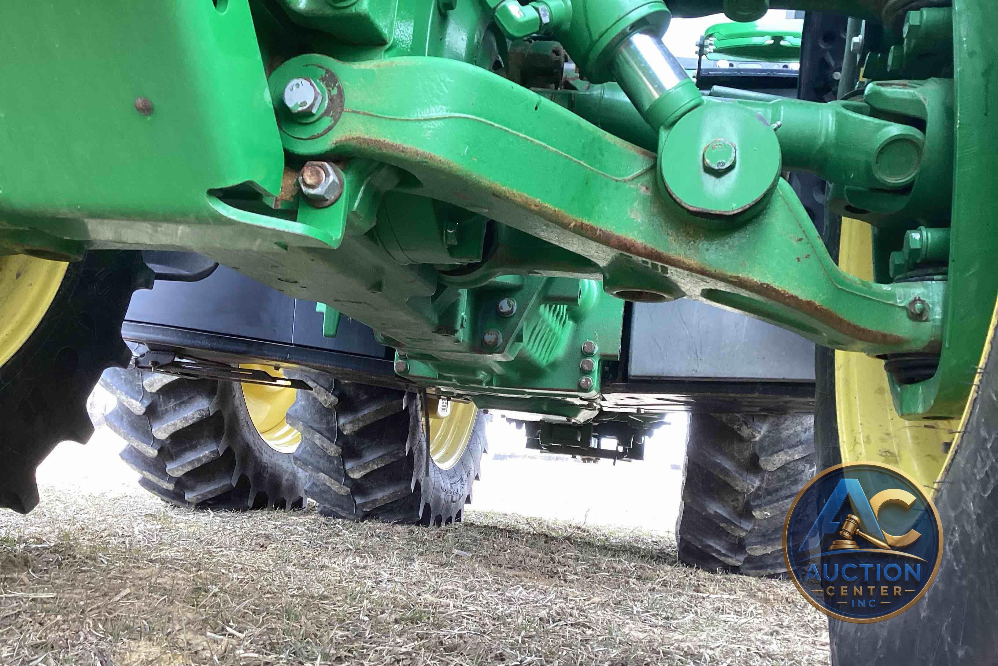 2019 John Deere 8320R