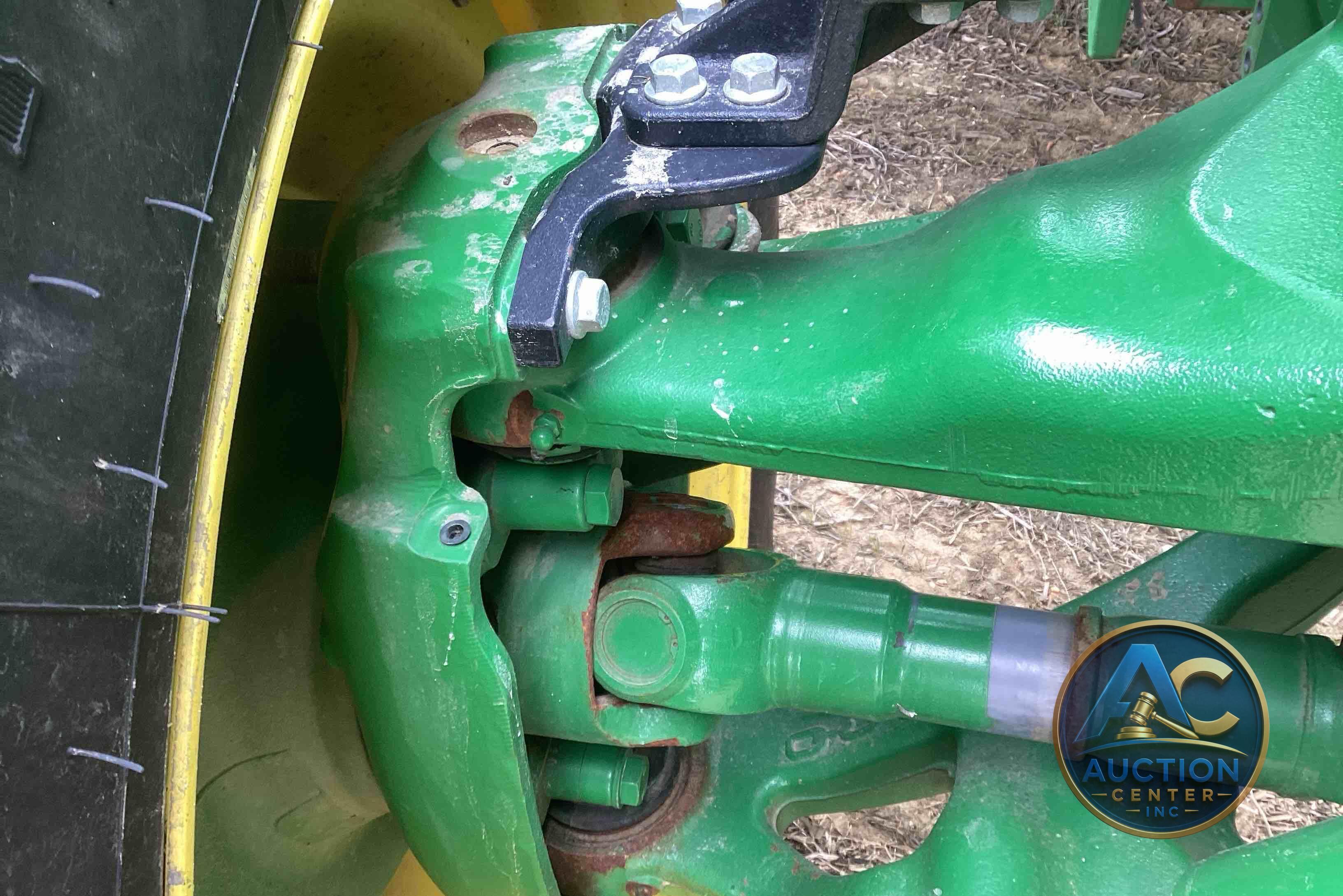 2019 John Deere 8320R