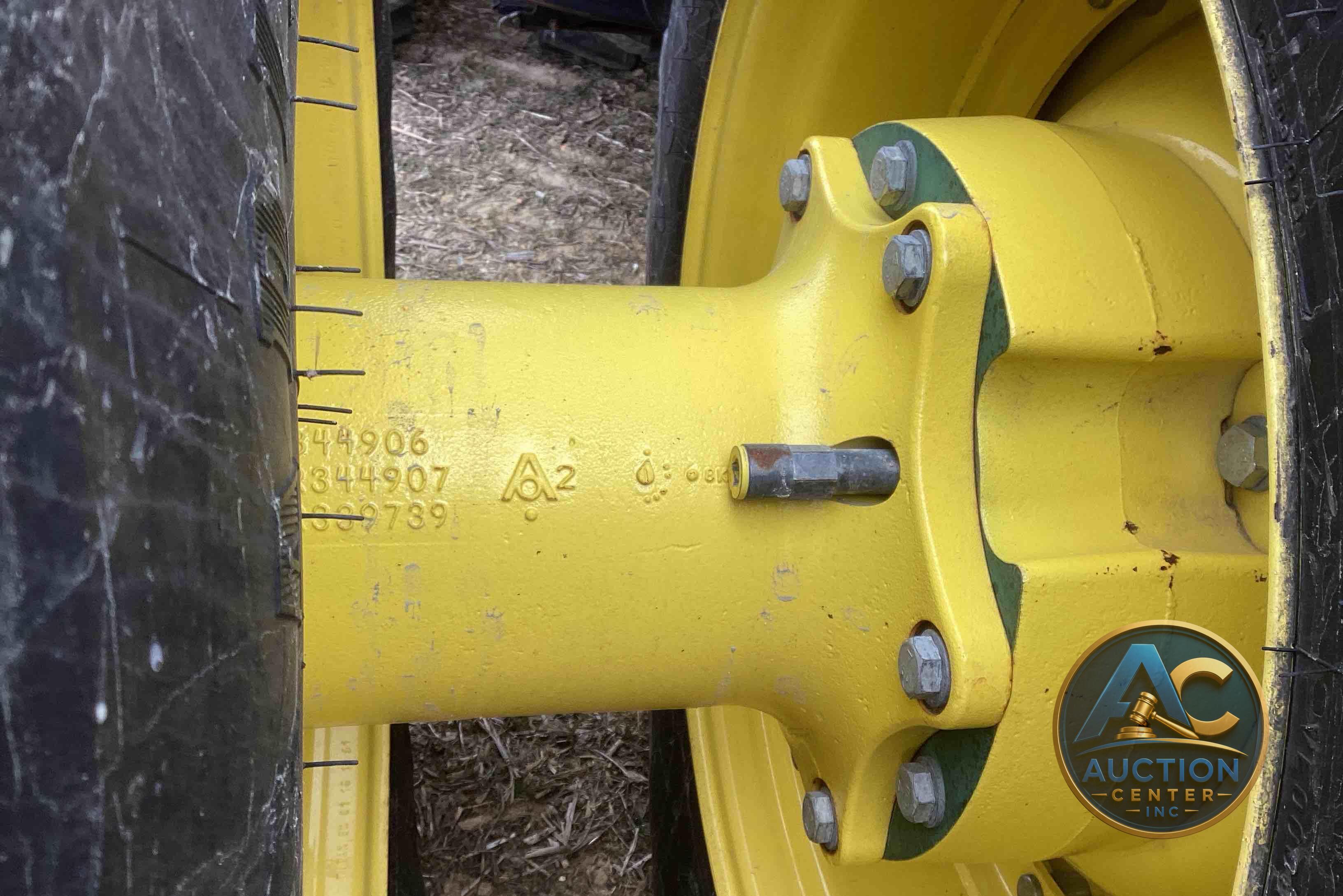 2019 John Deere 8320R