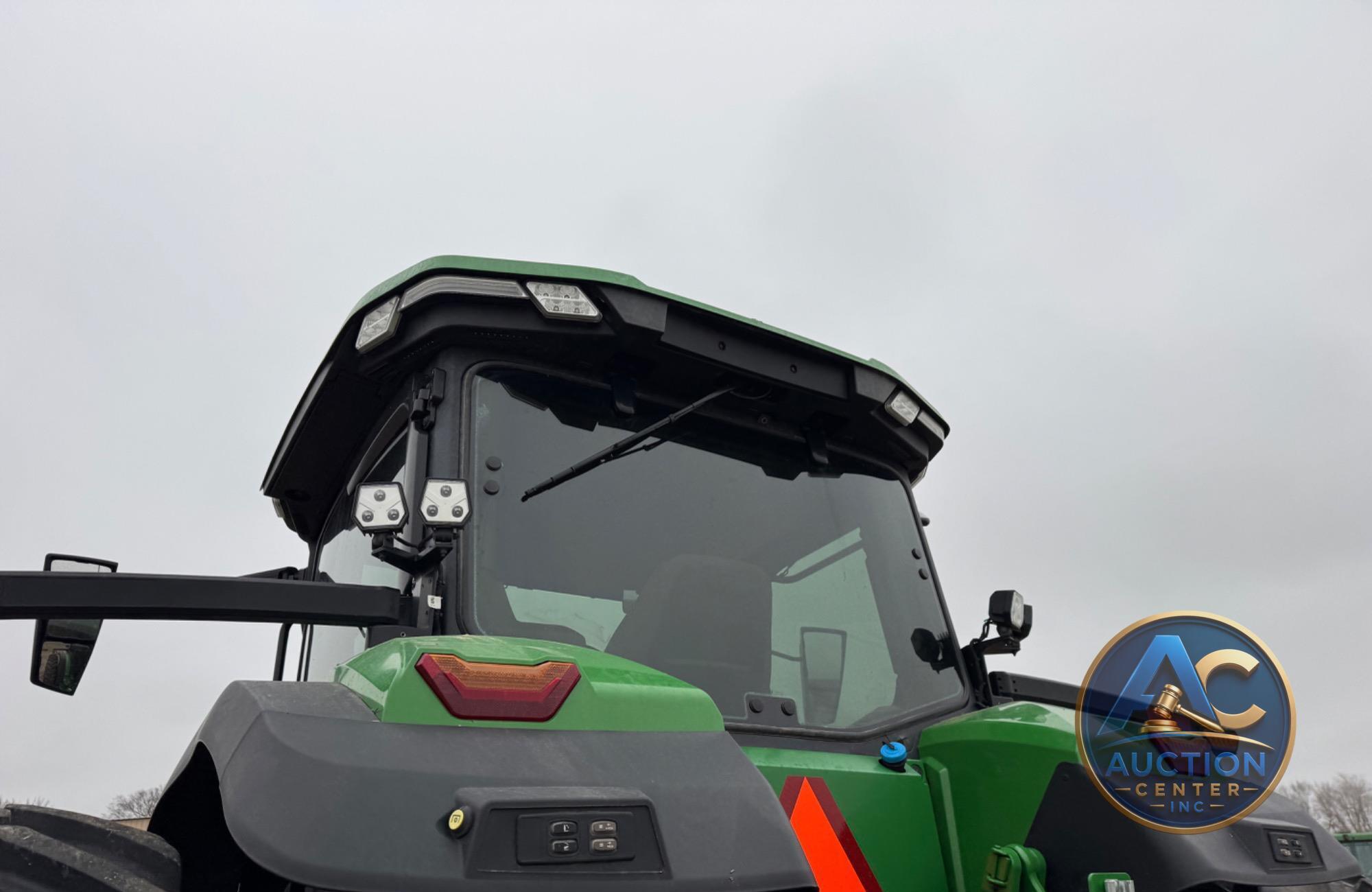 2021 John Deere 8R 410