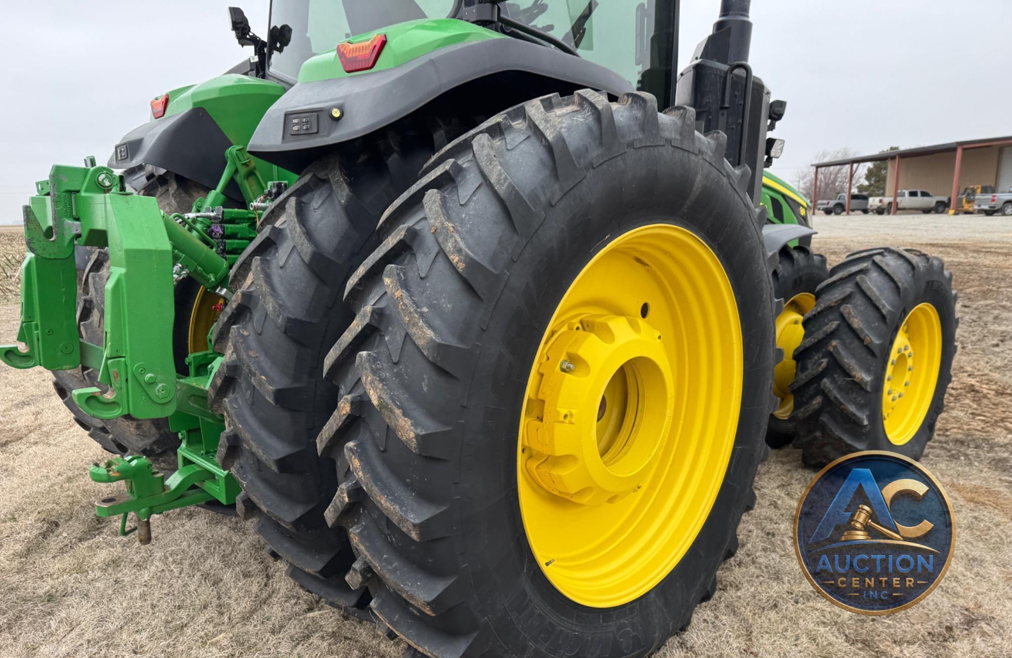 2021 John Deere 8R 410