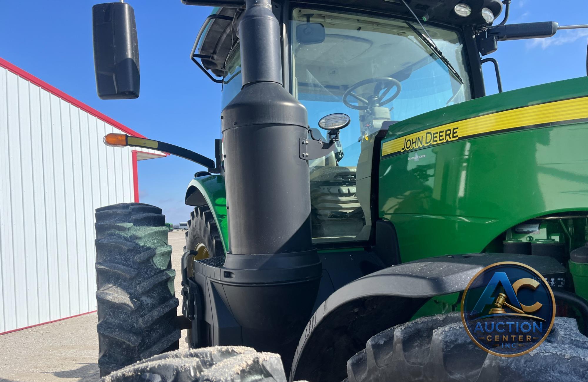 2019 John Deere 8320R