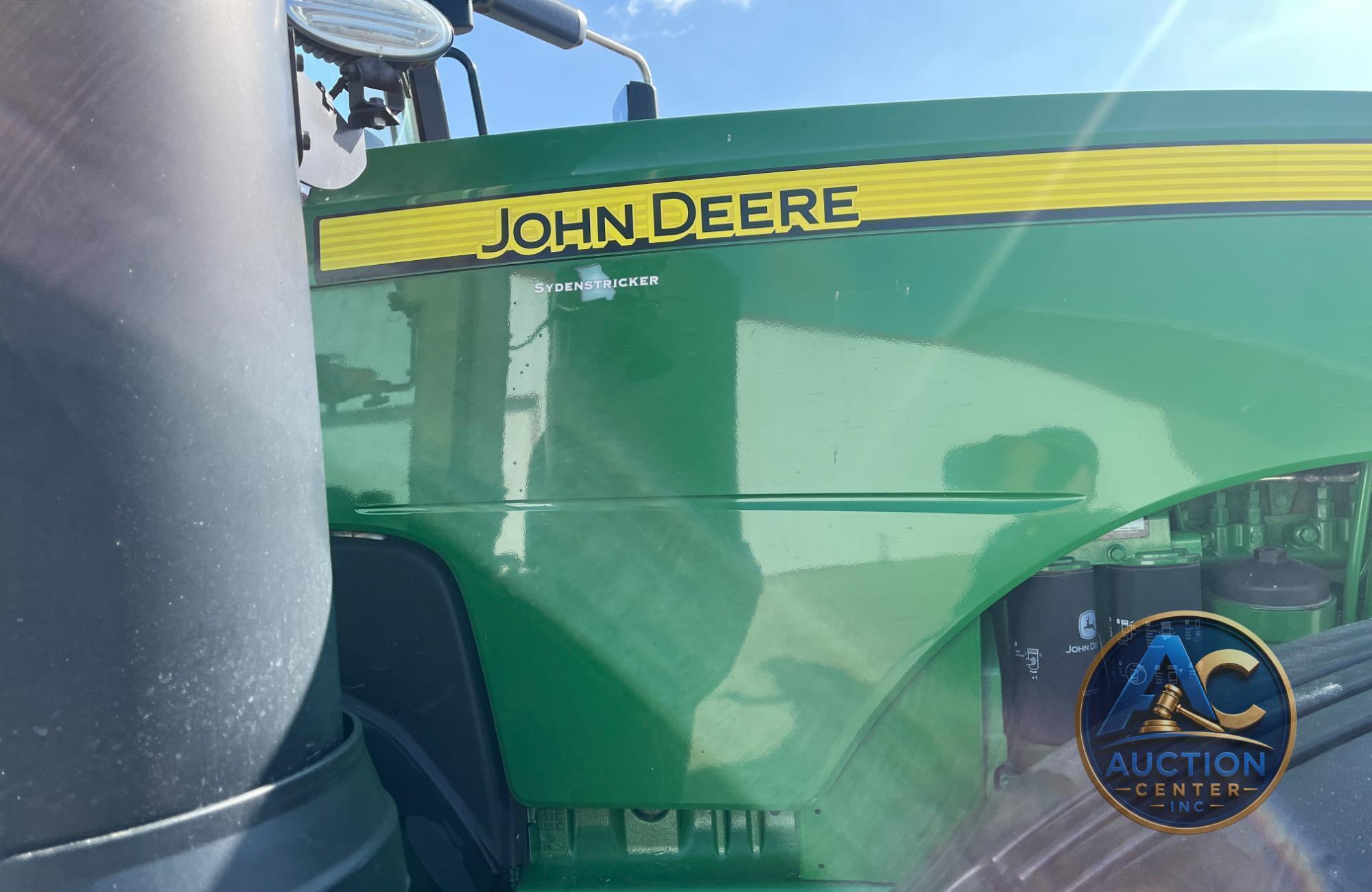 2019 John Deere 8320R