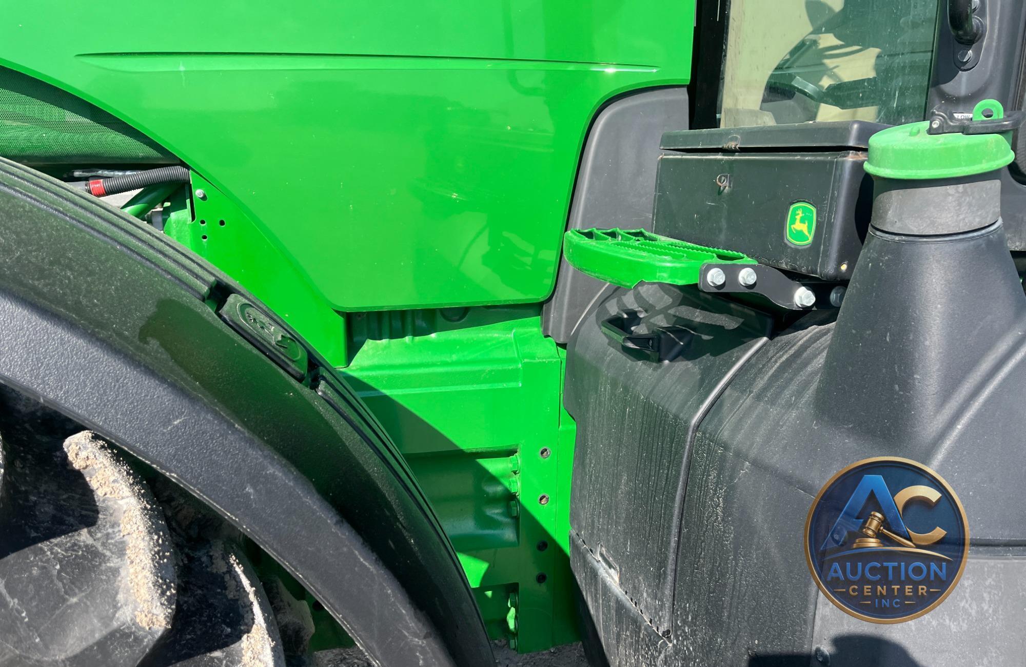 2019 John Deere 8320R