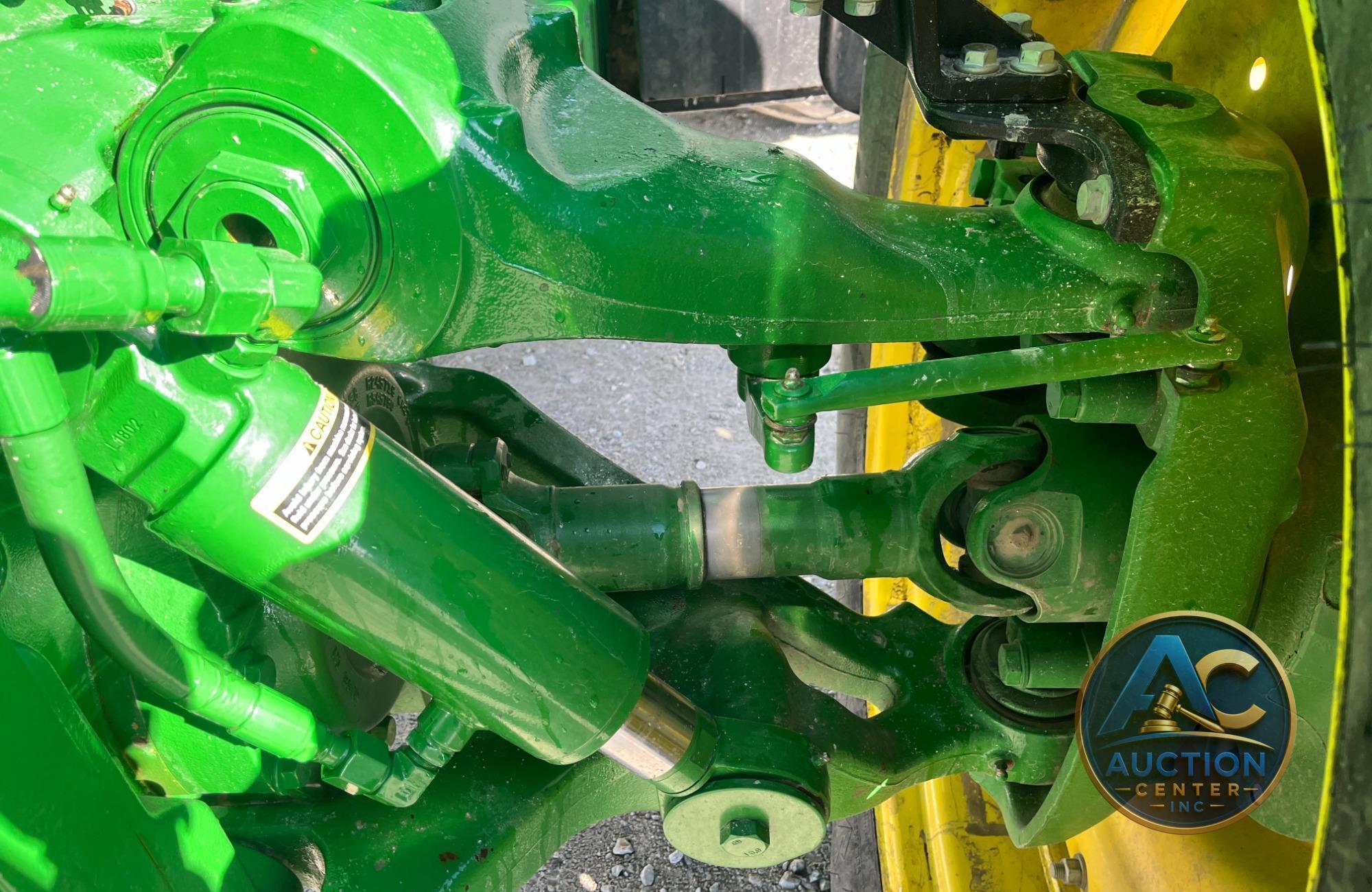 2019 John Deere 8320R