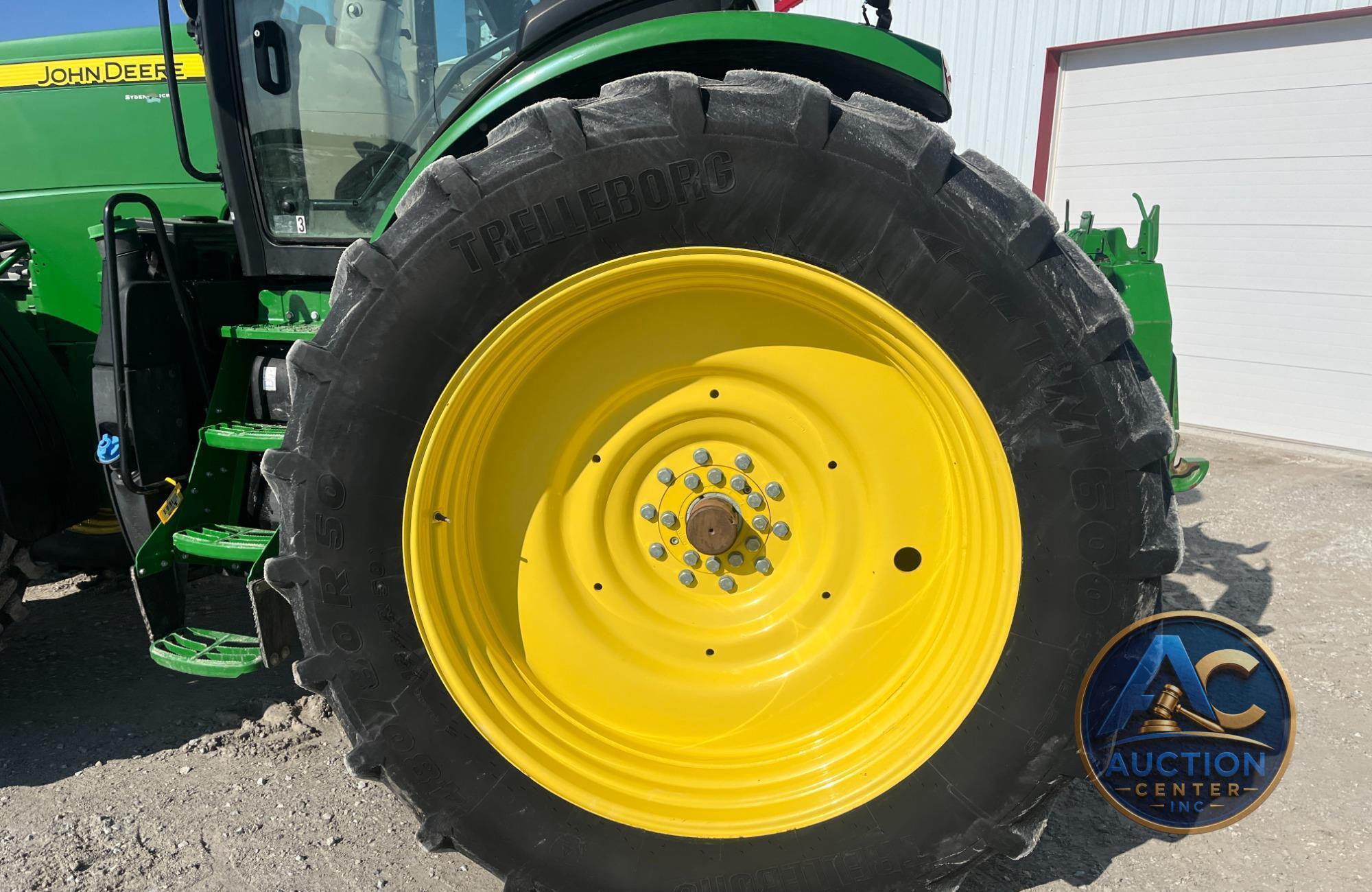 2019 John Deere 8320R