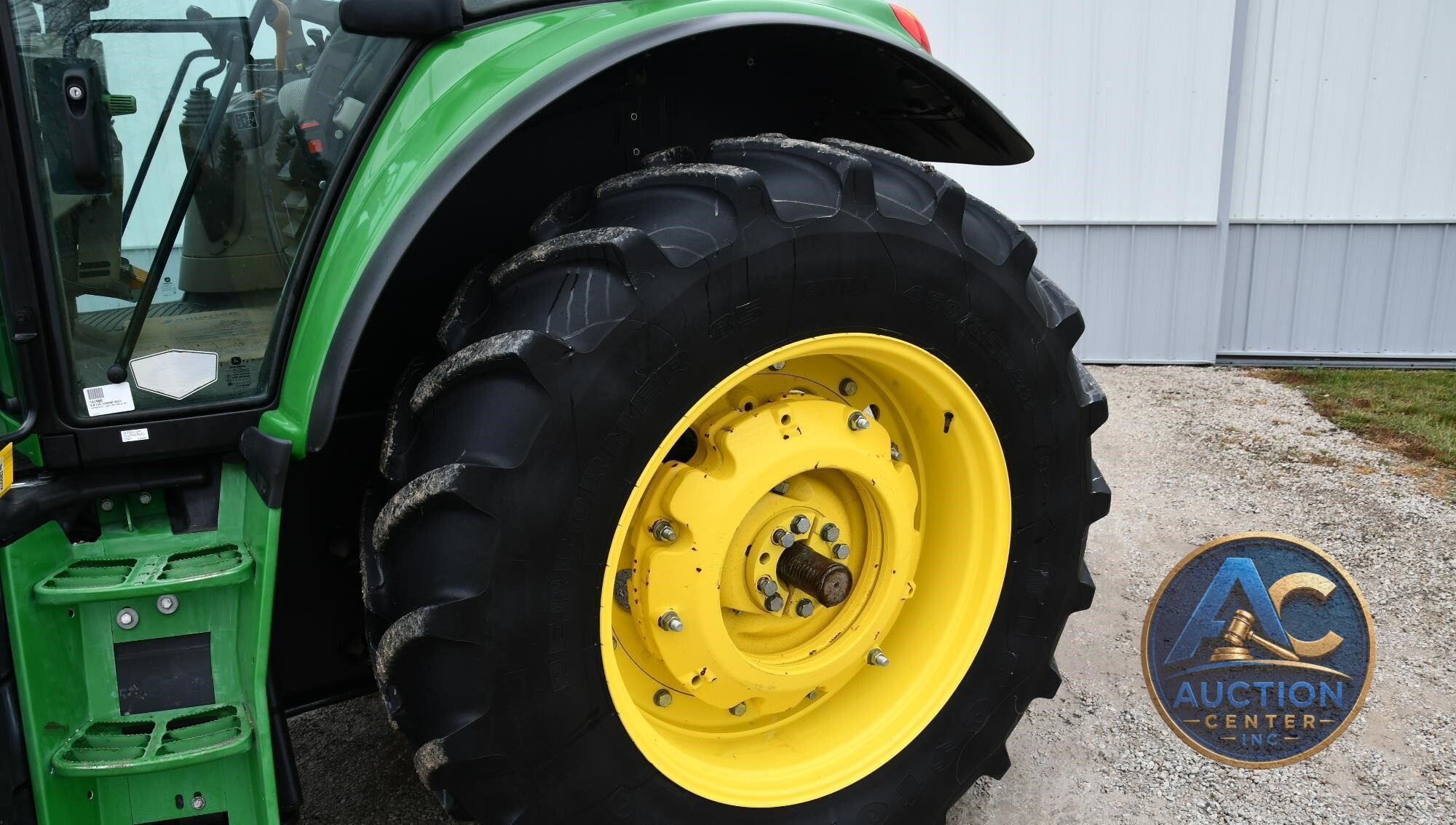 2022 John Deere 6145M