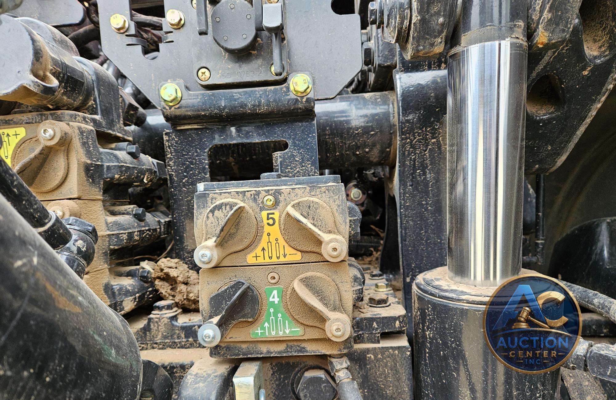 2023 Case IH Magnum 340