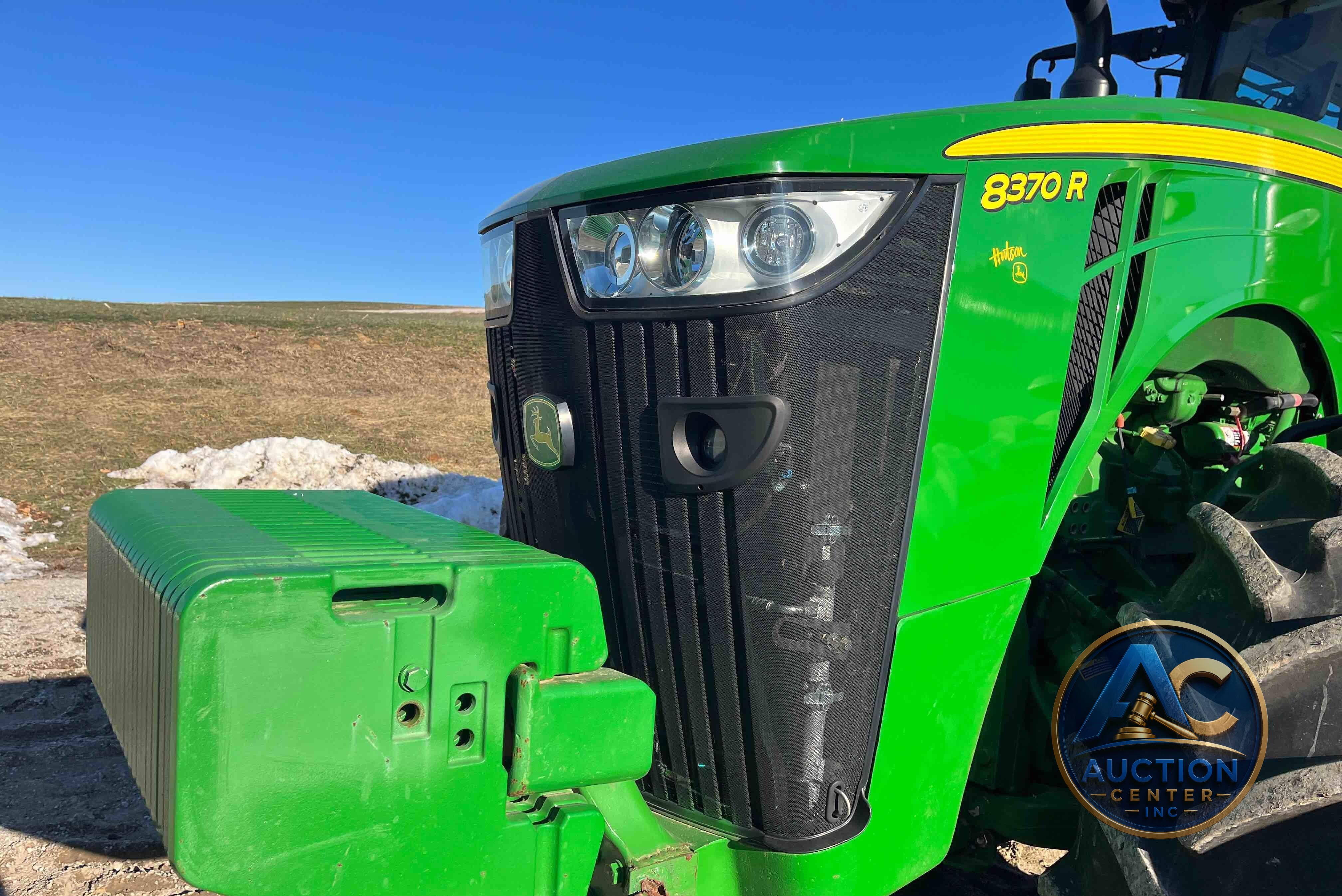 2017 John Deere 8370R