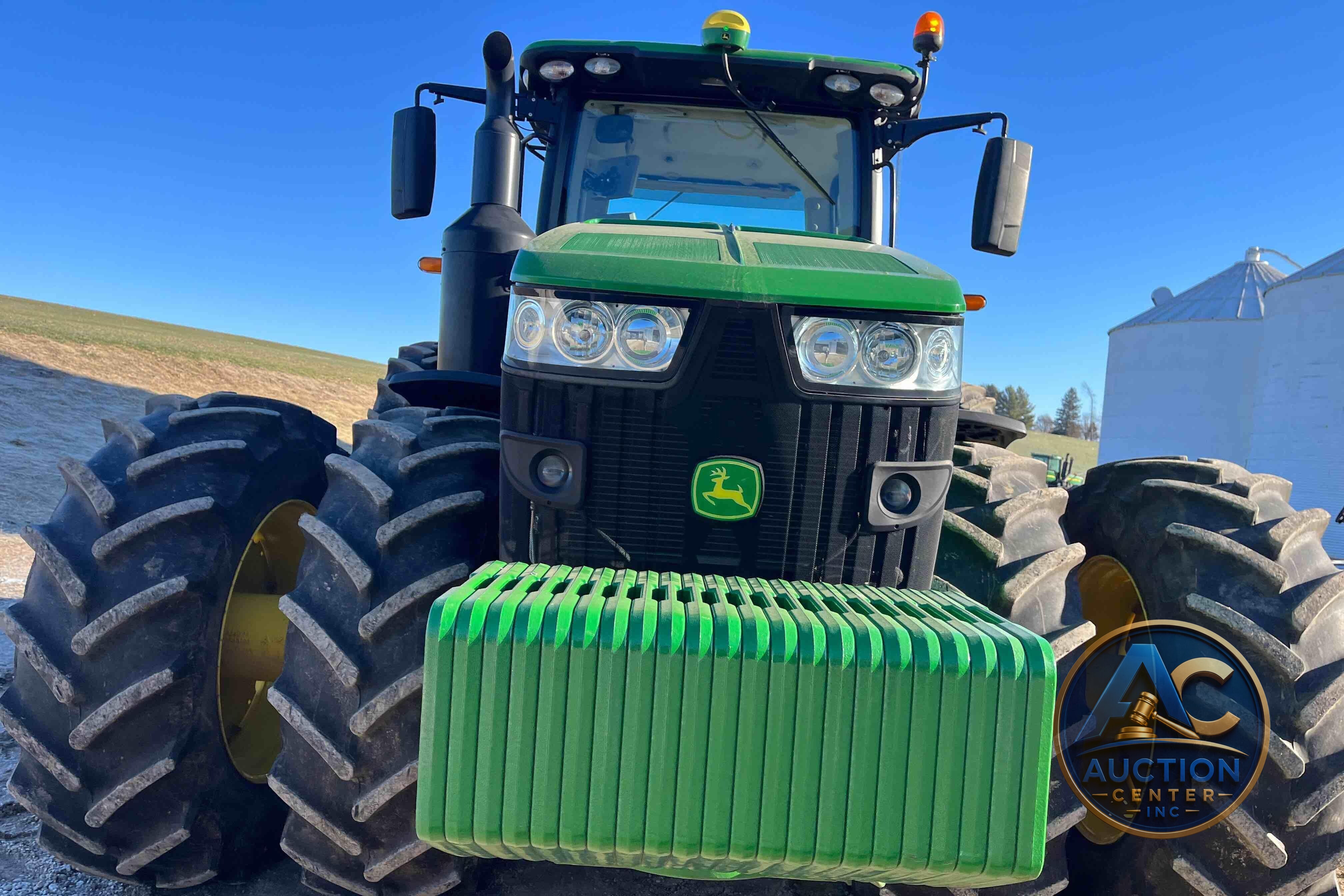 2017 John Deere 8370R