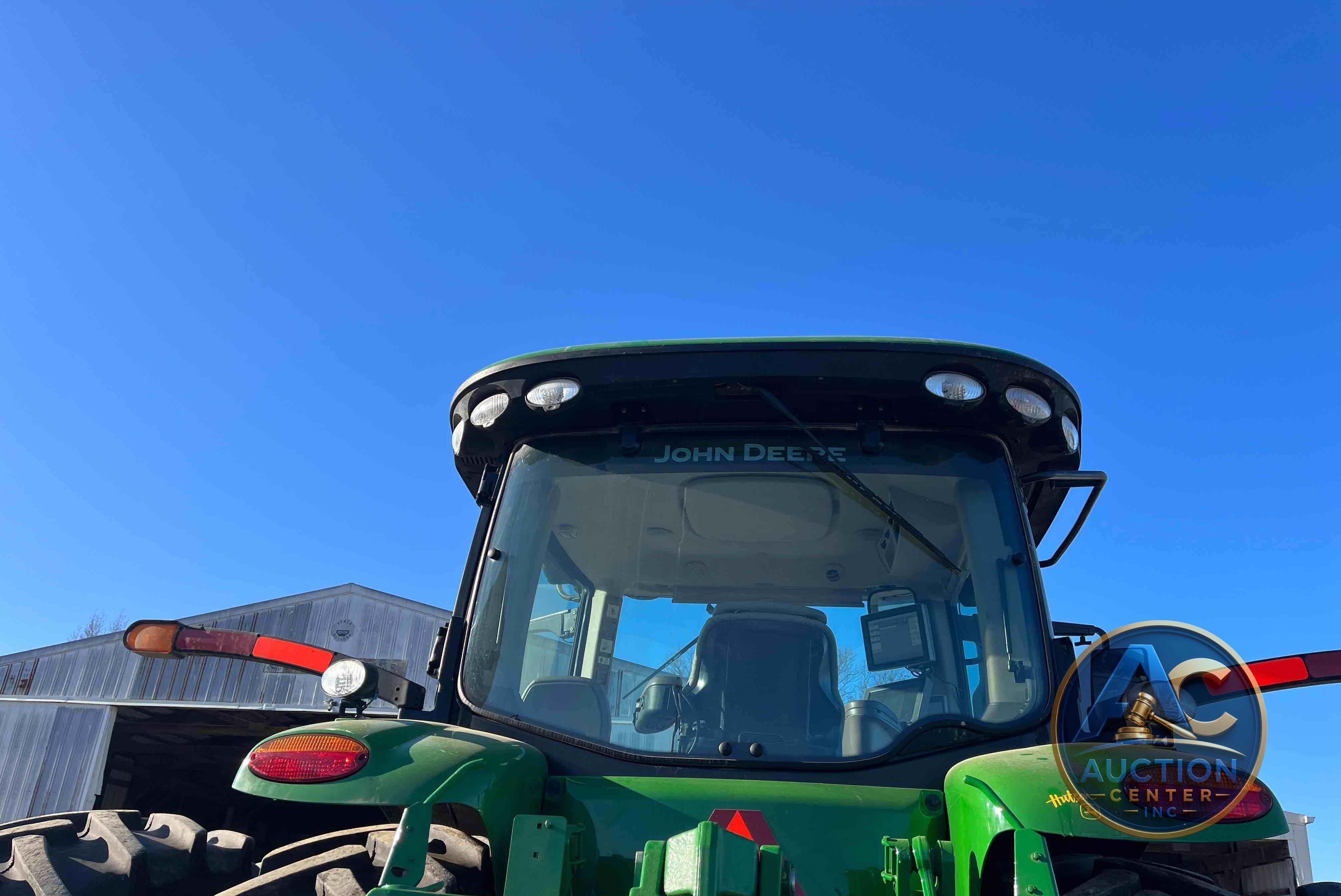 2017 John Deere 8370R