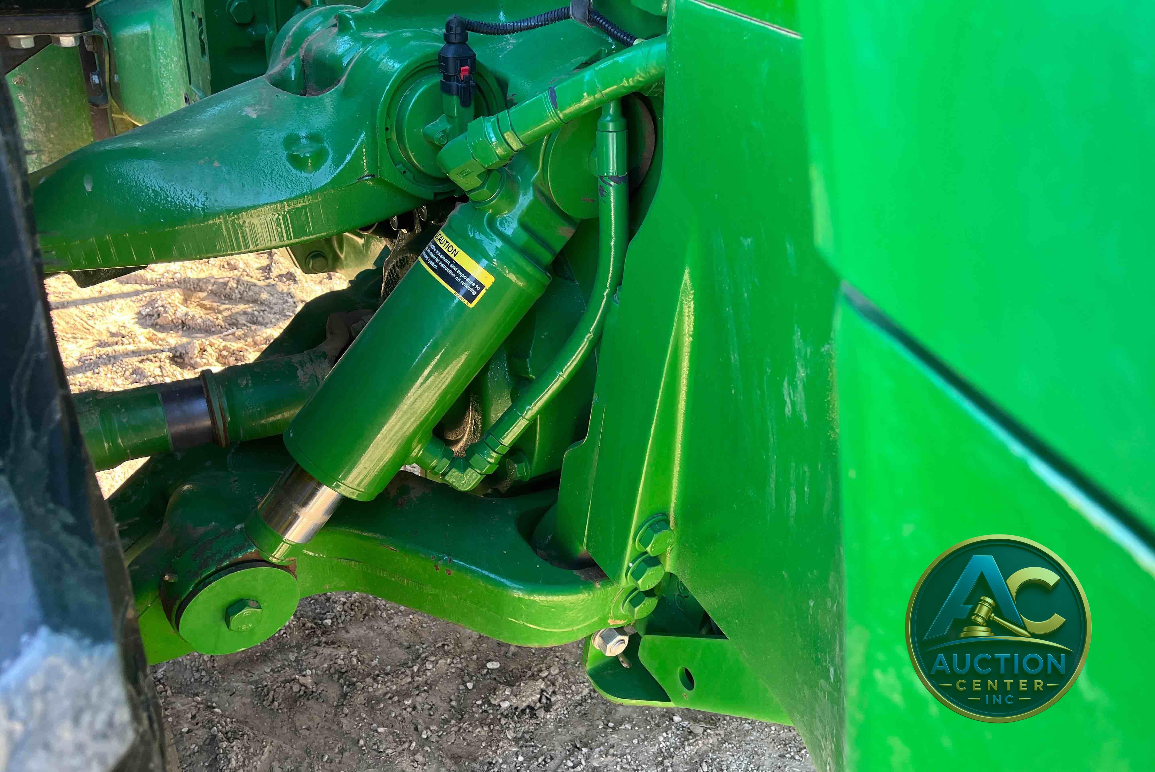 2017 John Deere 8370R