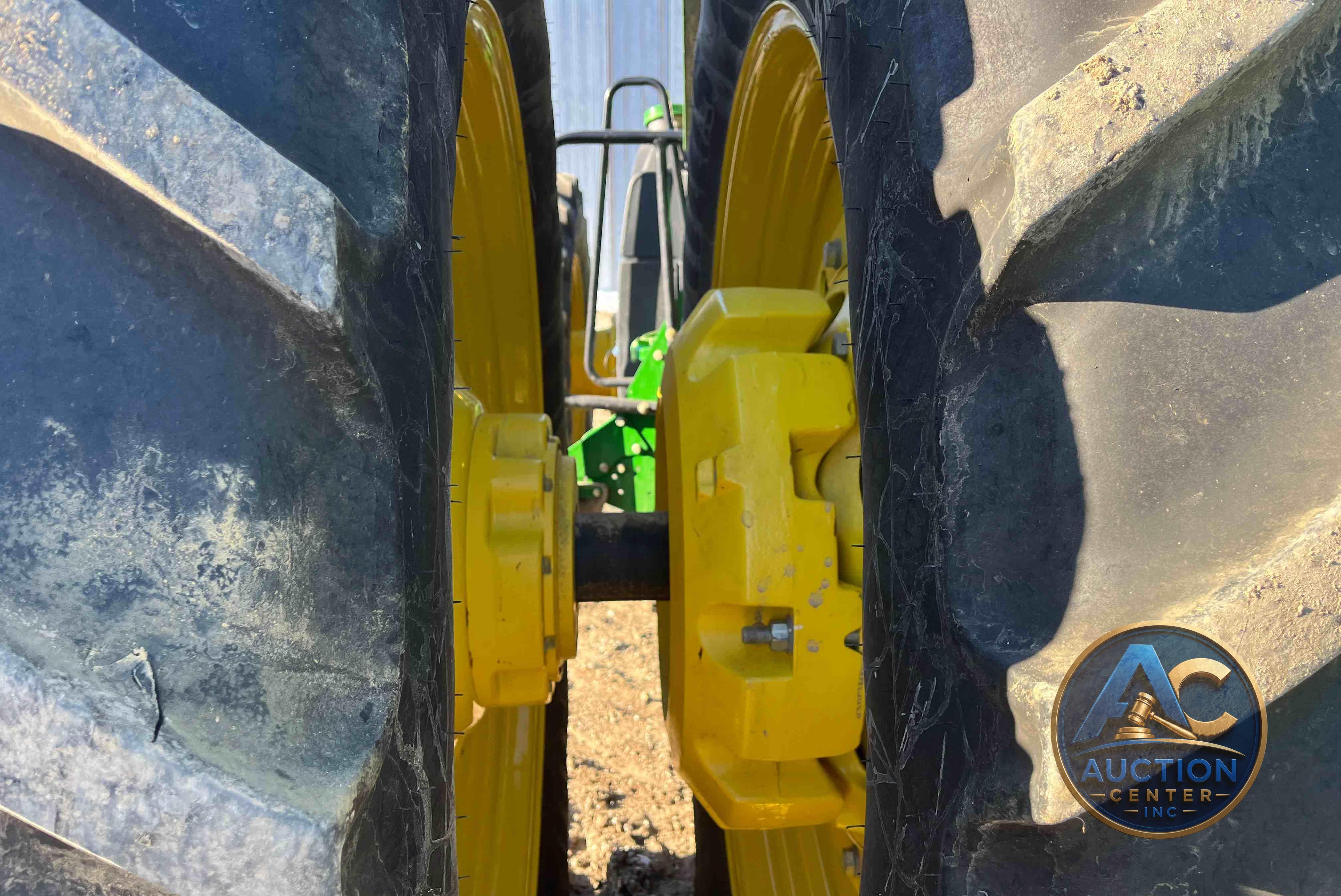 2017 John Deere 8370R