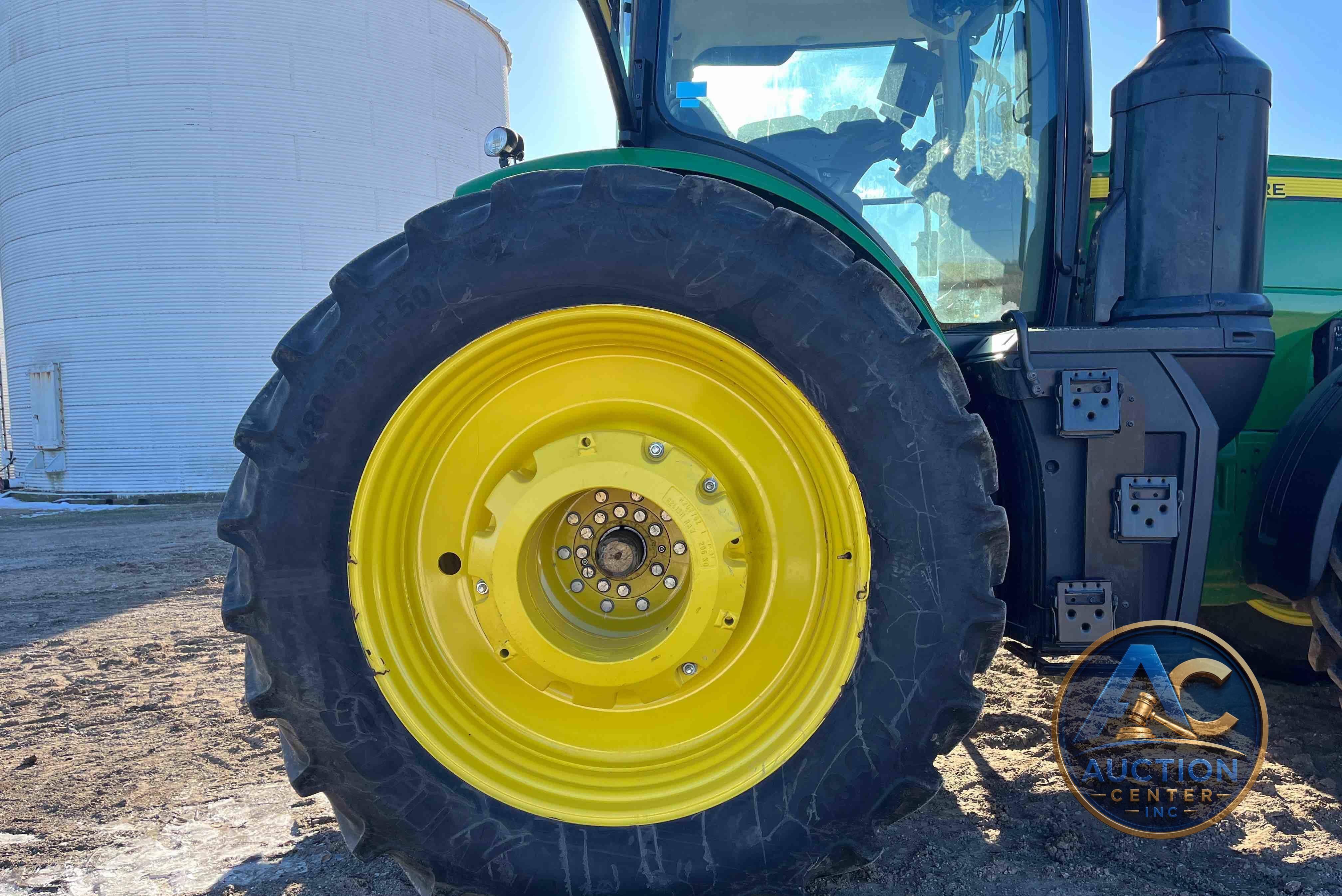 2017 John Deere 8370R