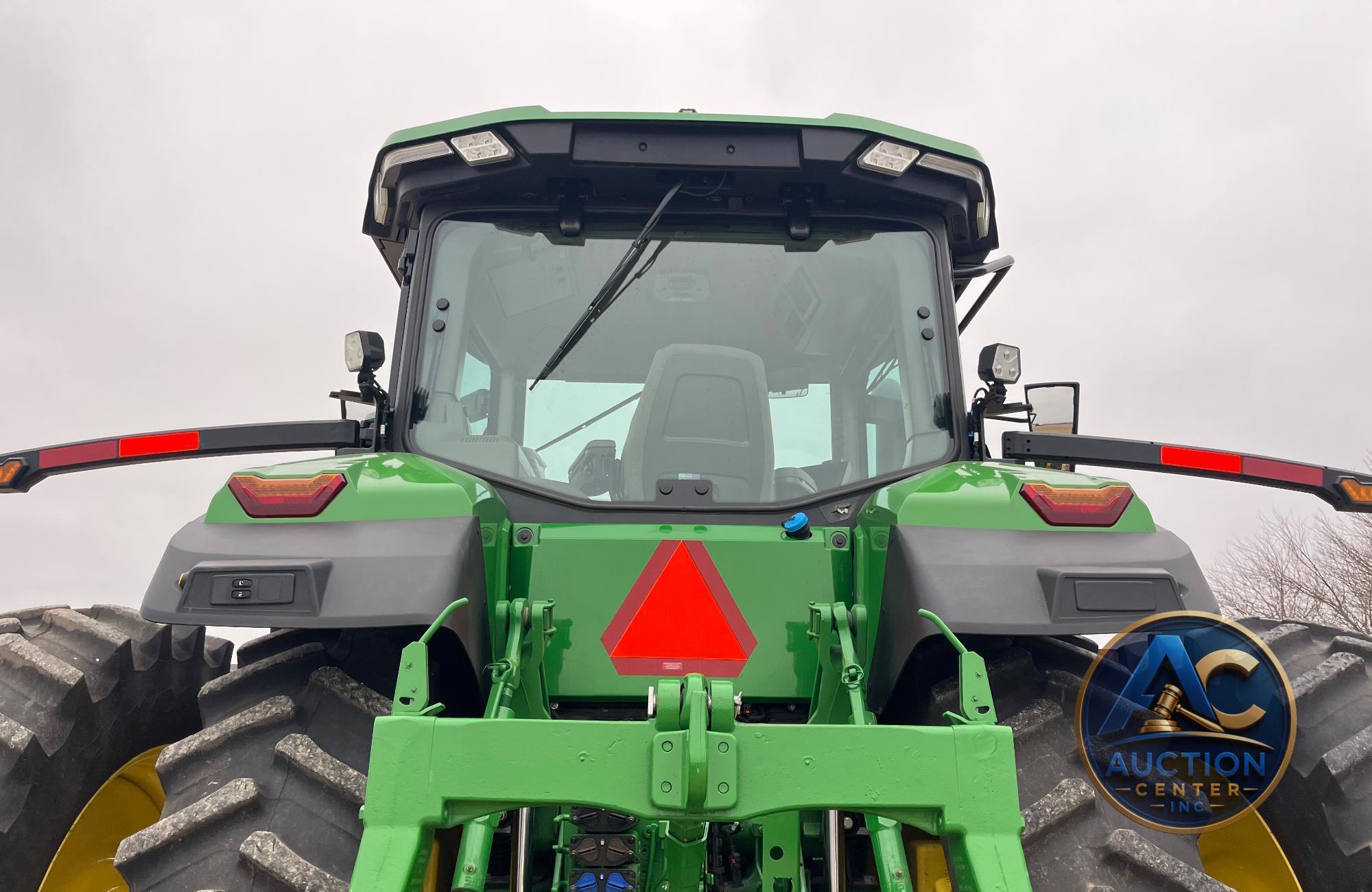 2022 John Deere 8R 280