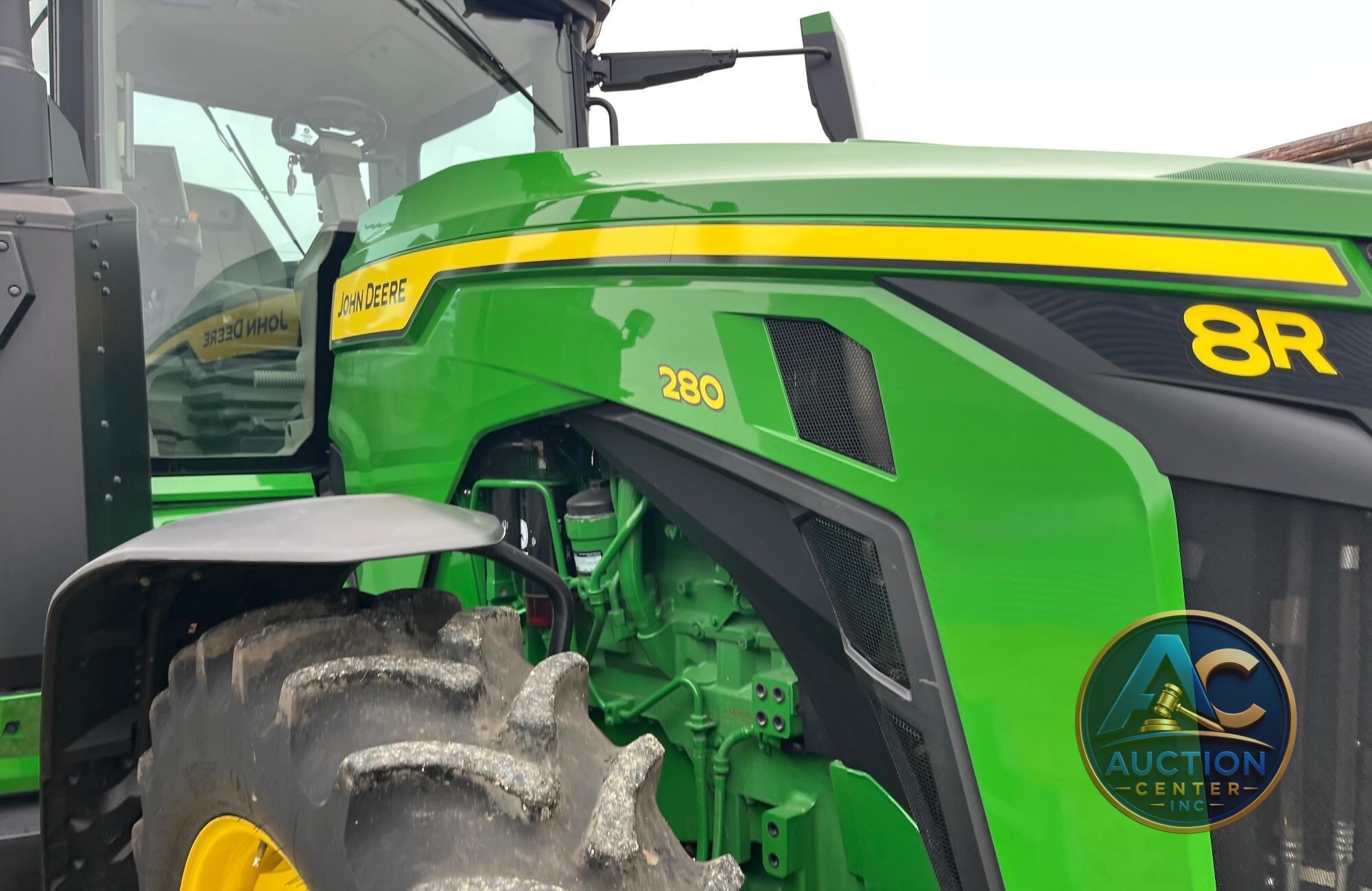 2022 John Deere 8R 280