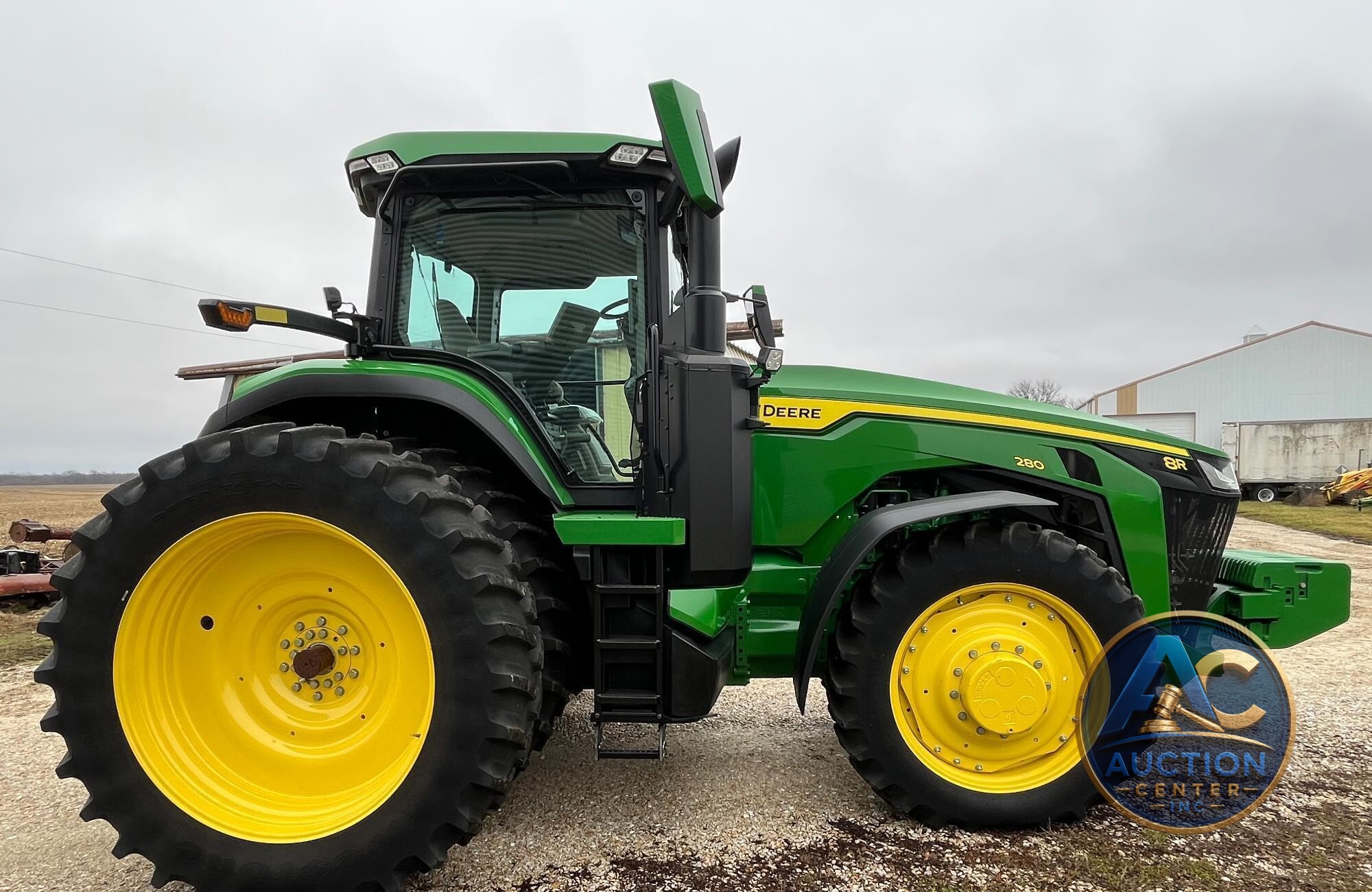 2022 John Deere 8R 280
