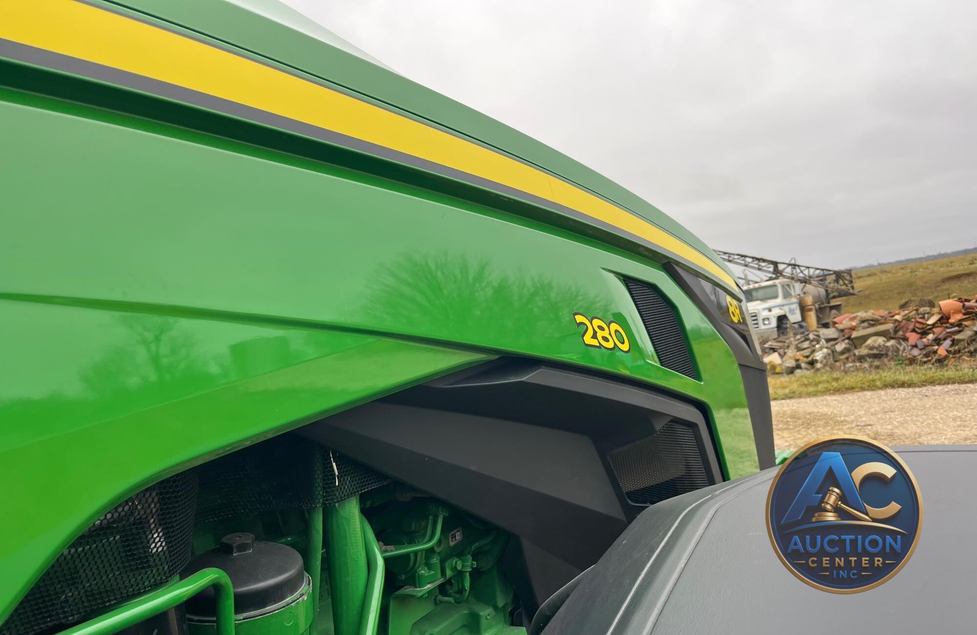 2022 John Deere 8R 280