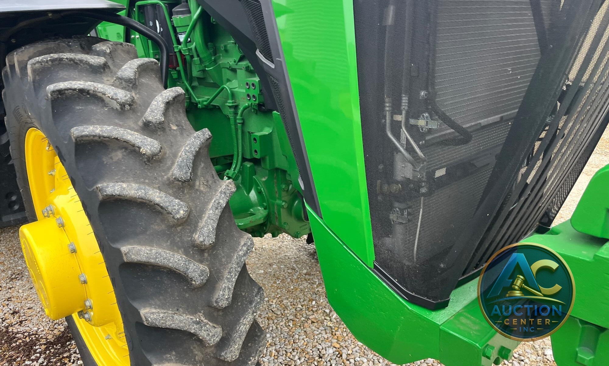 2022 John Deere 8R 280