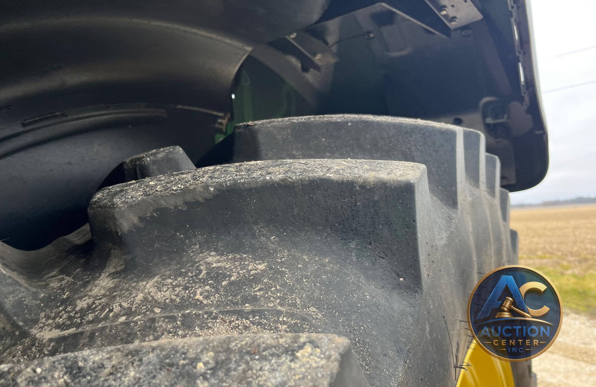 2022 John Deere 8R 280