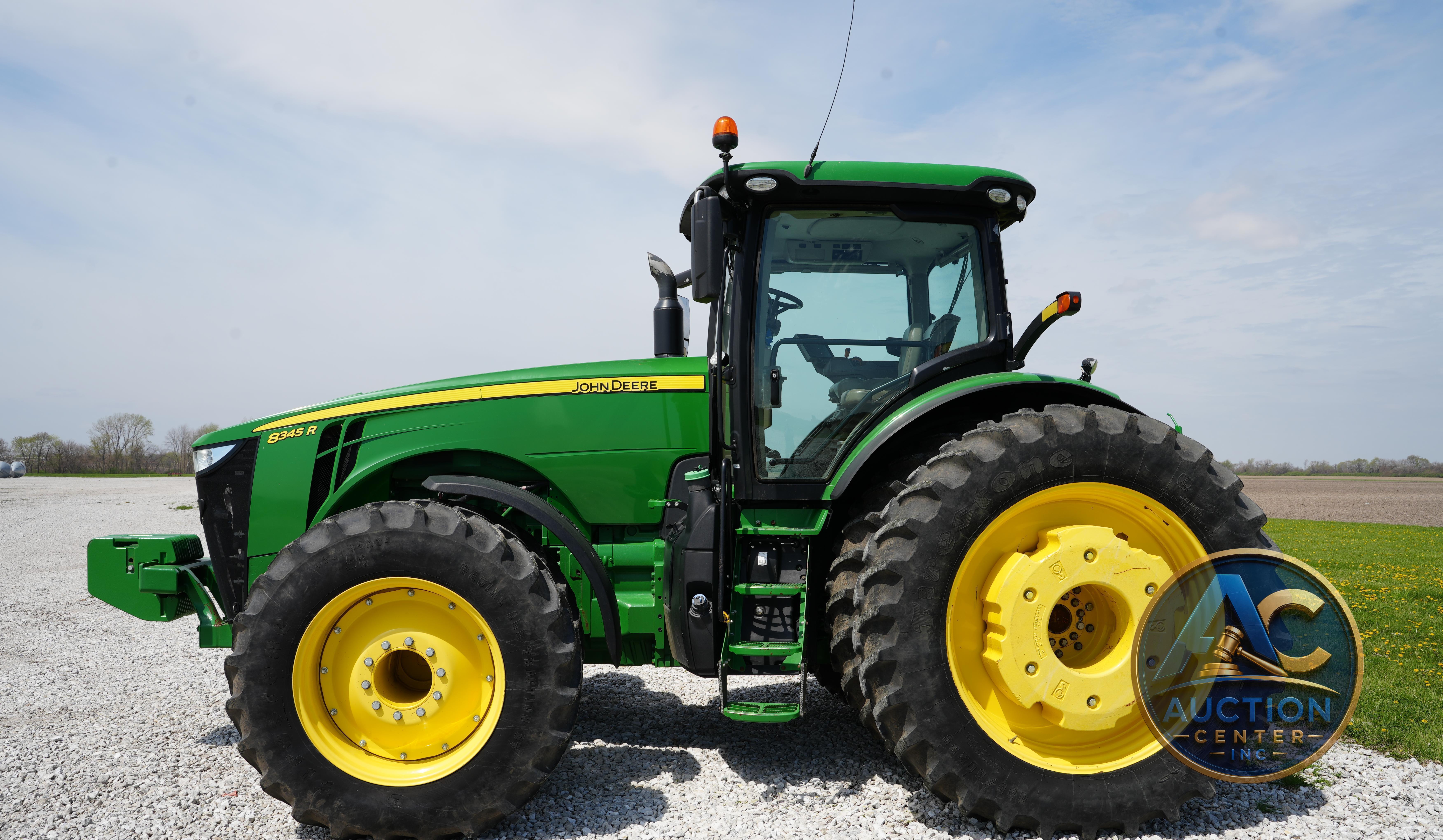 2017 John Deere 8345R