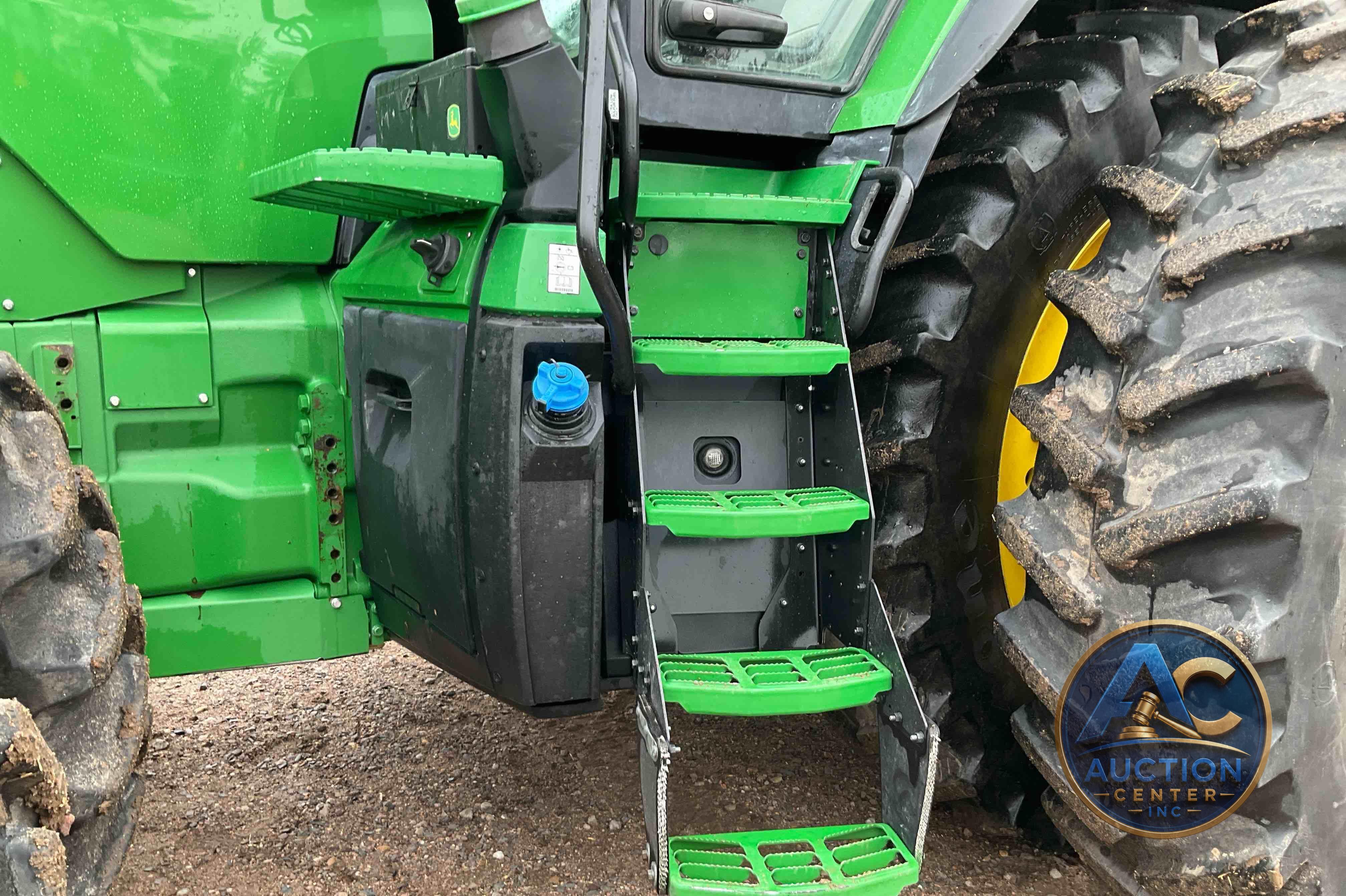 2020 John Deere 8R 370