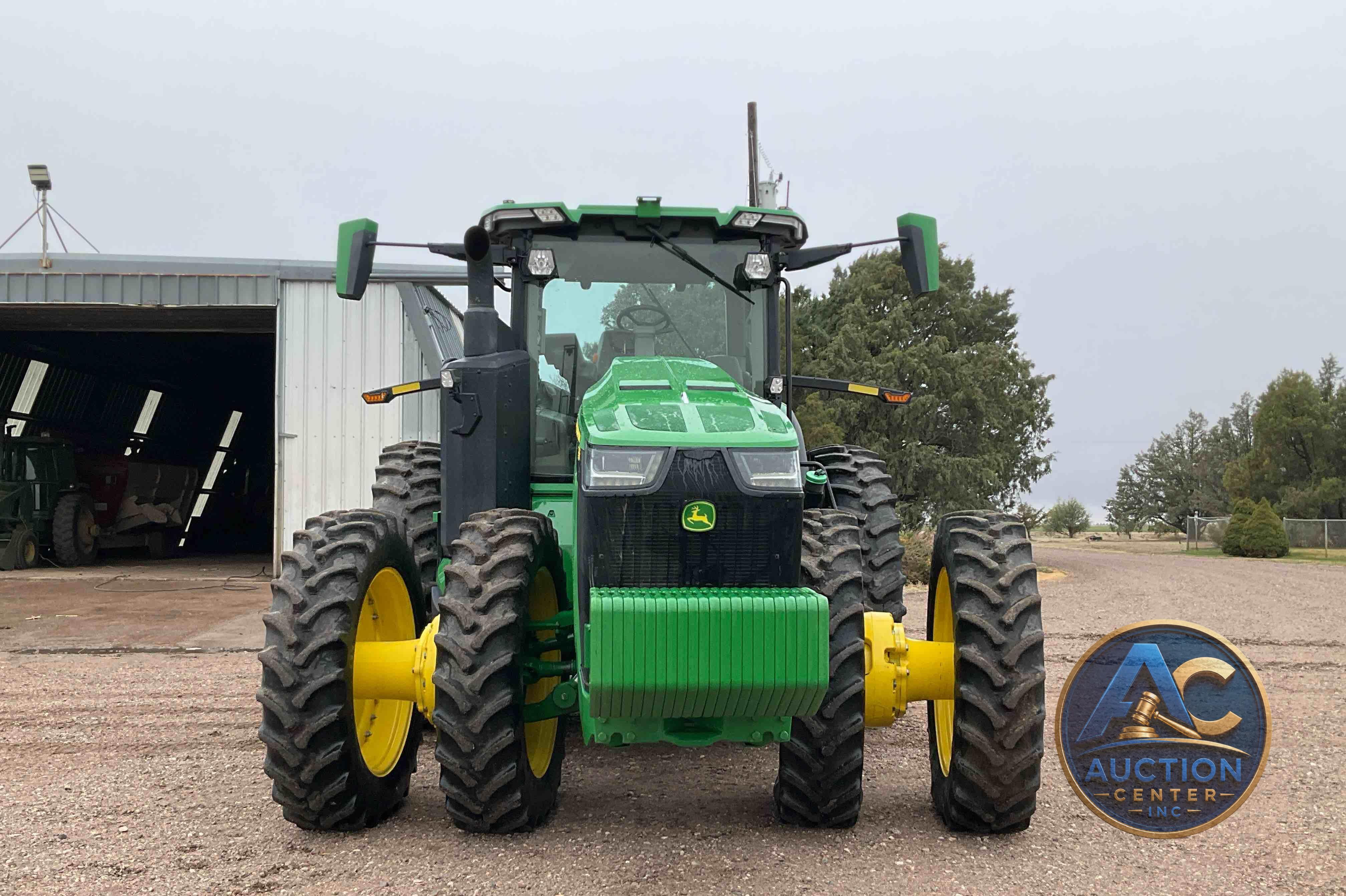 2020 John Deere 8R 370