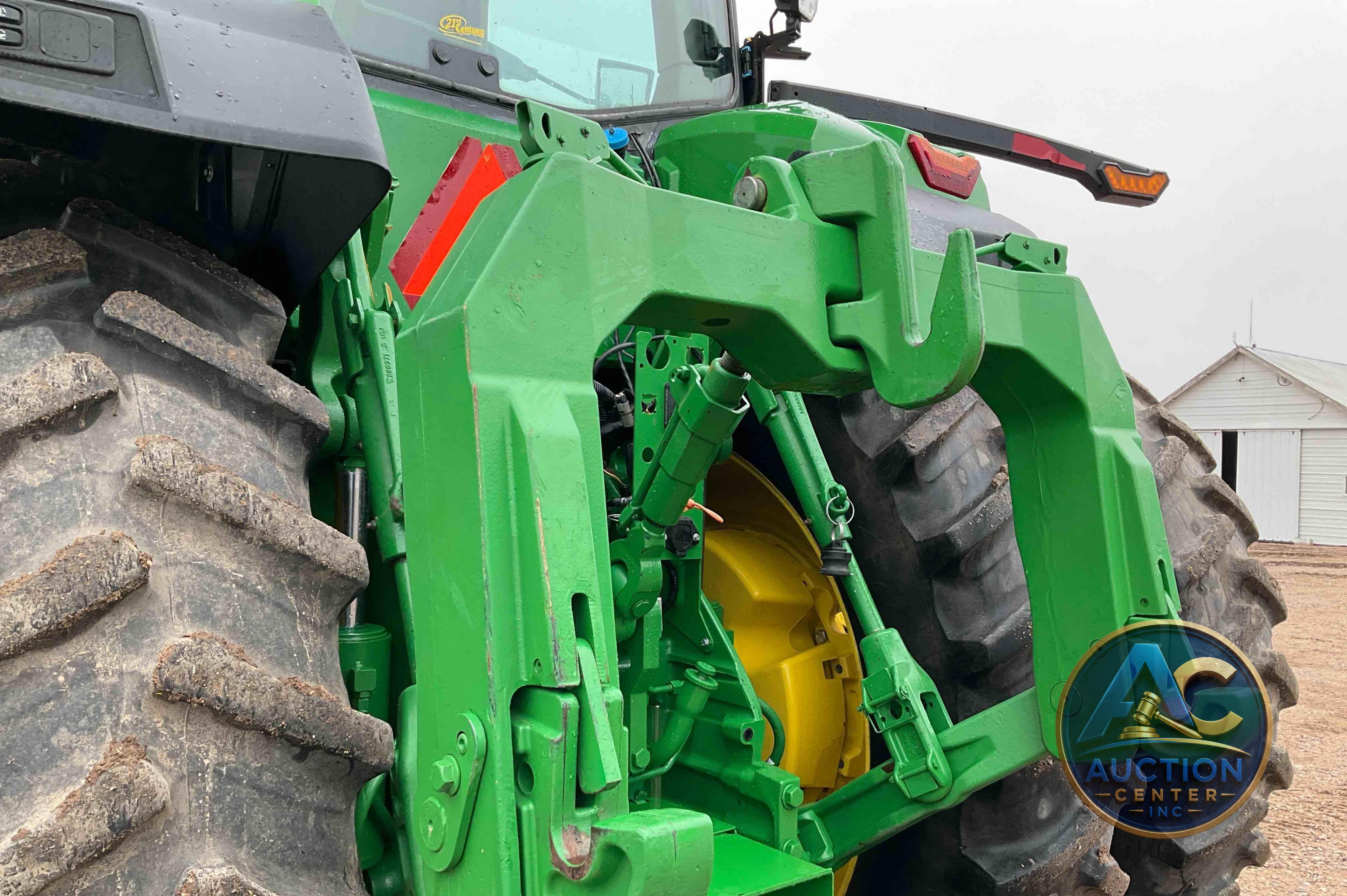 2020 John Deere 8R 370