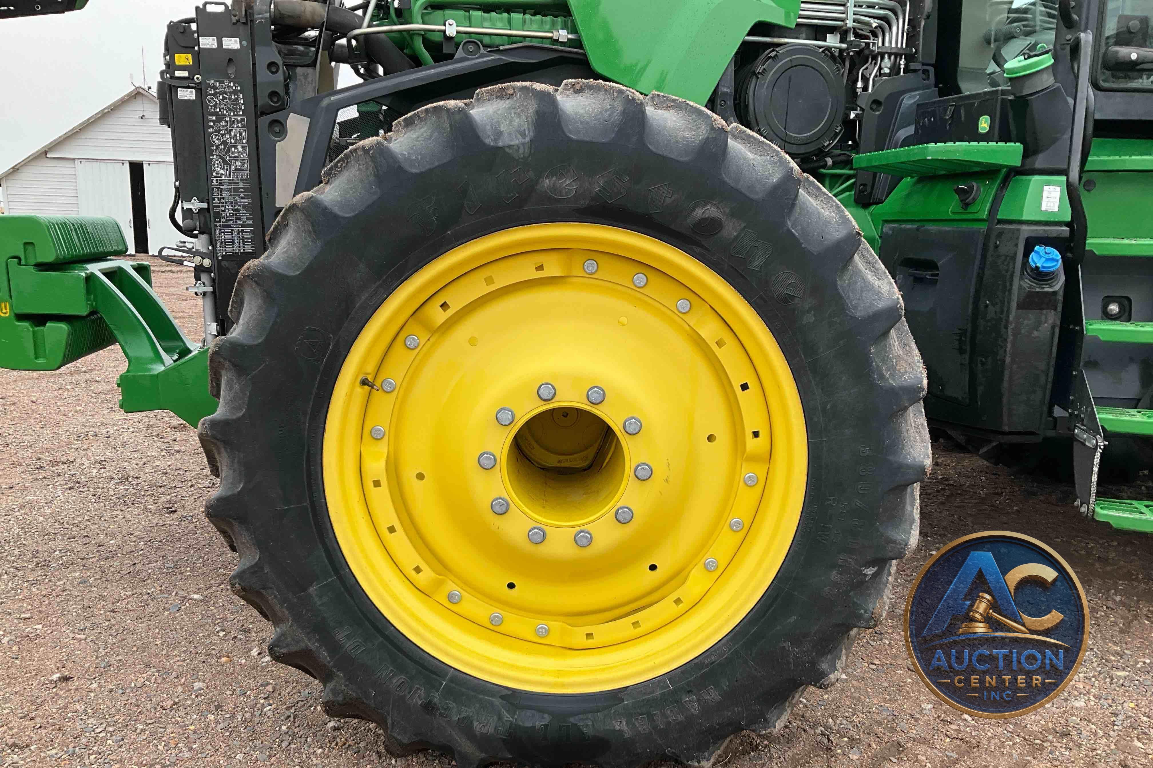 2020 John Deere 8R 370
