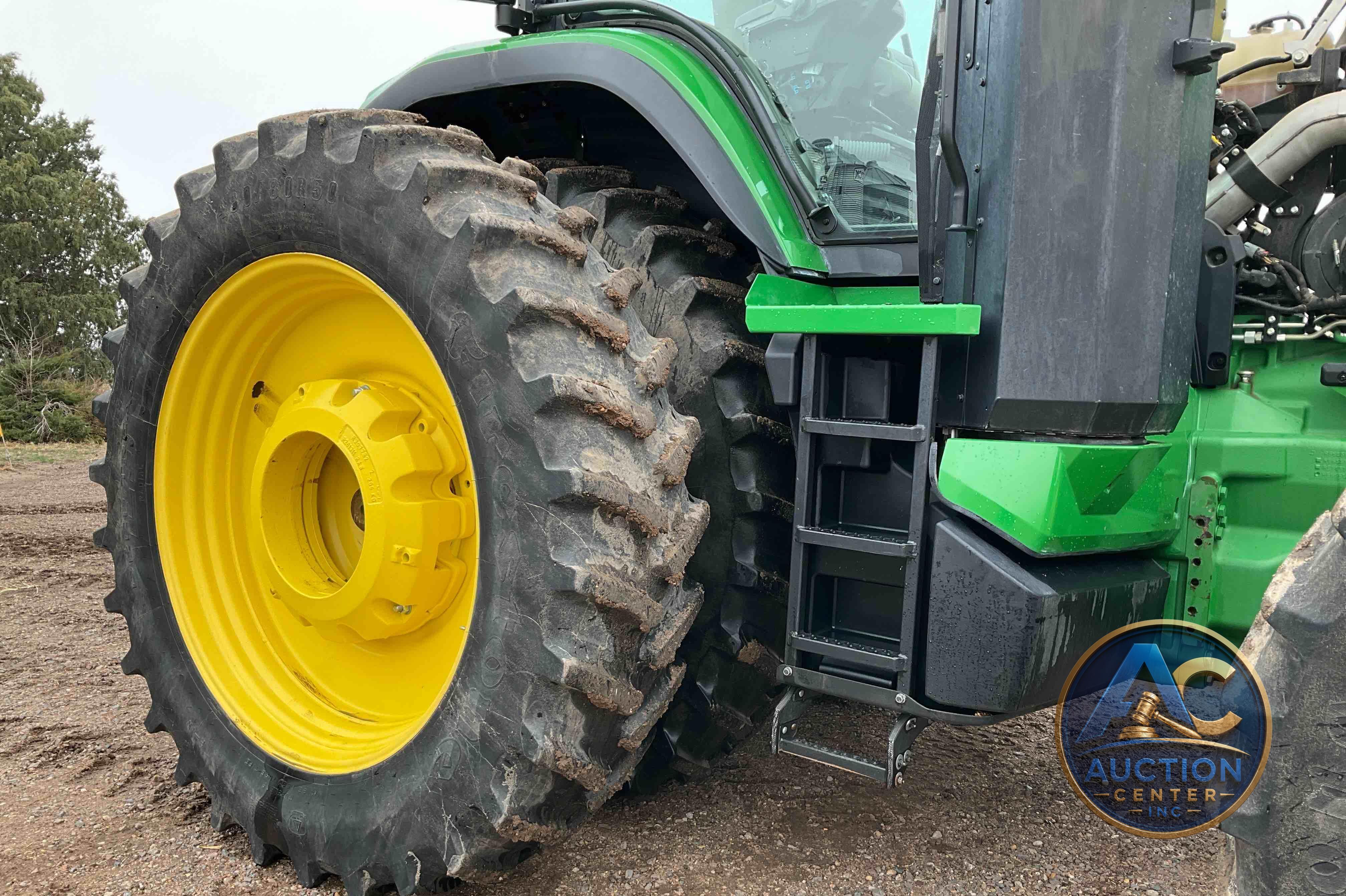 2020 John Deere 8R 370