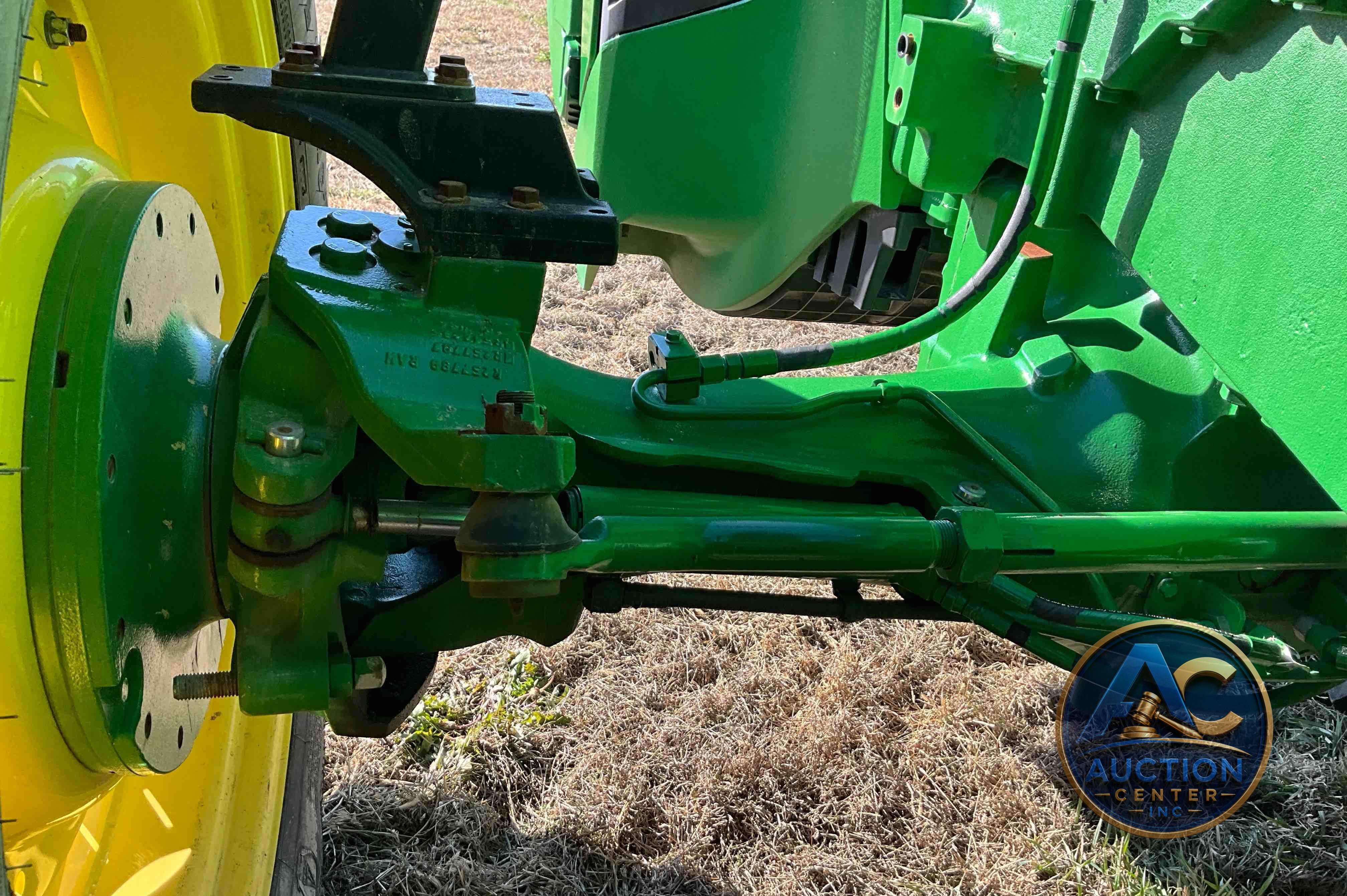 2022 John Deere 8R 250