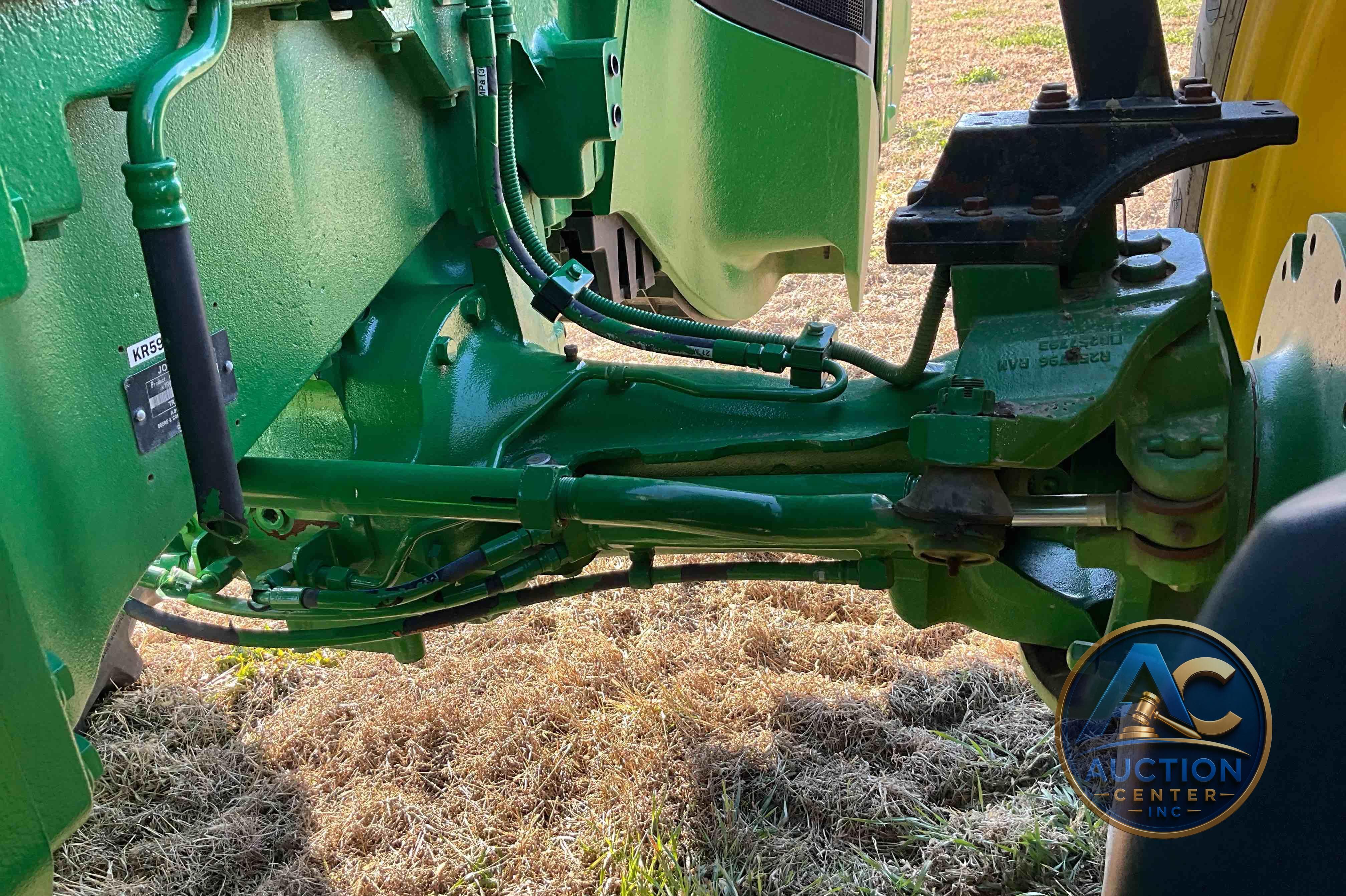 2022 John Deere 8R 250
