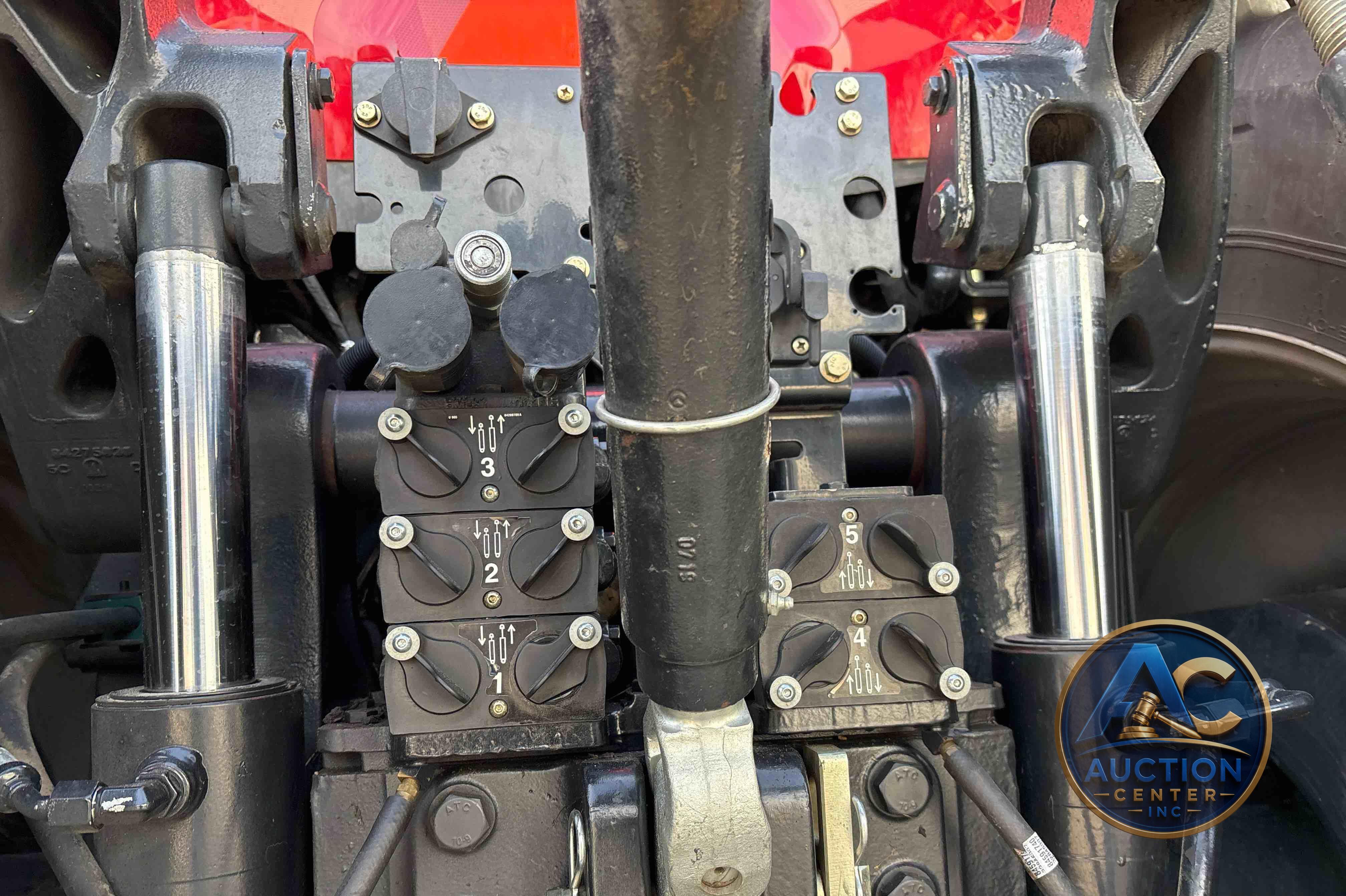2019 Case IH Magnum 310