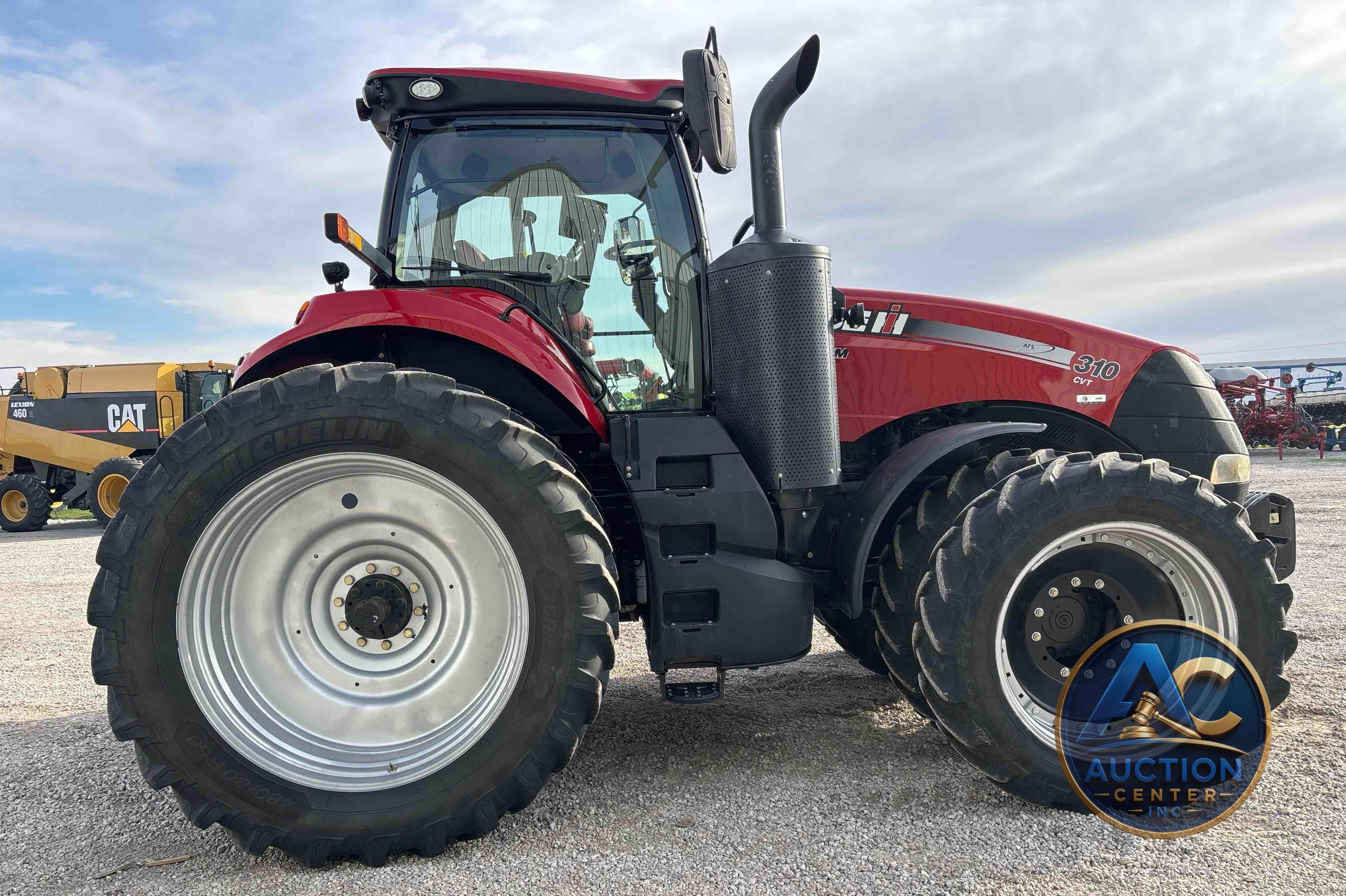 2019 Case IH Magnum 310