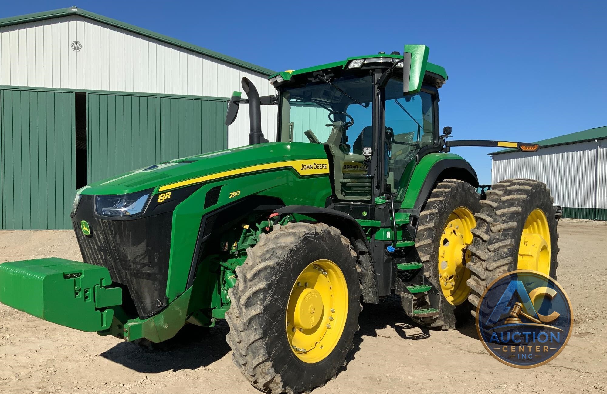 2020 John Deere 8R 250